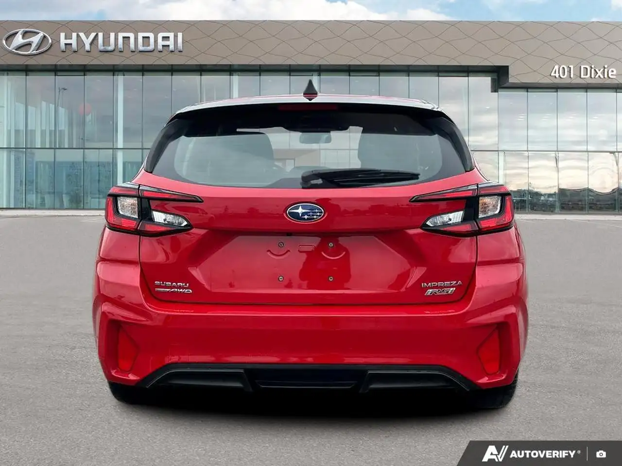 Subaru Impreza снимка Subaru Impreza