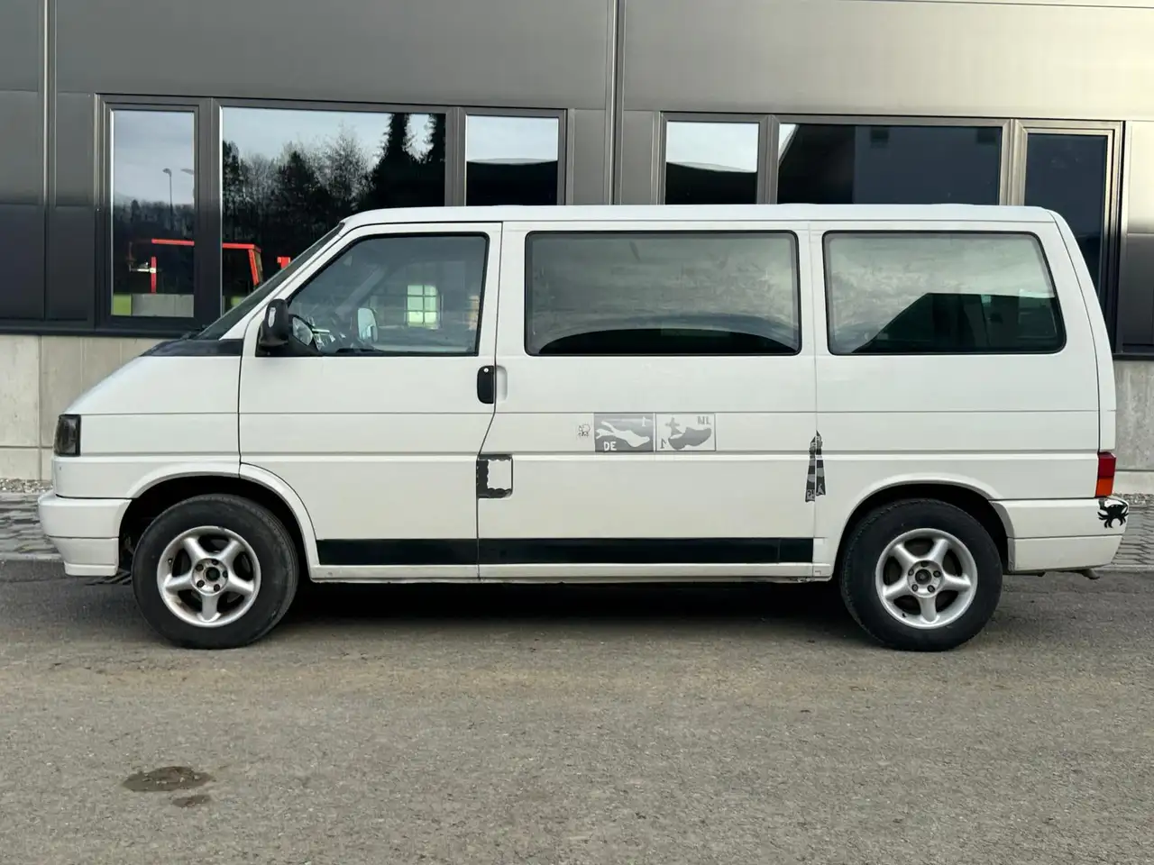 Volkswagen T4 Caravelle 4-SITZE/SHZ/AHK/TÜV NEU, foto 3