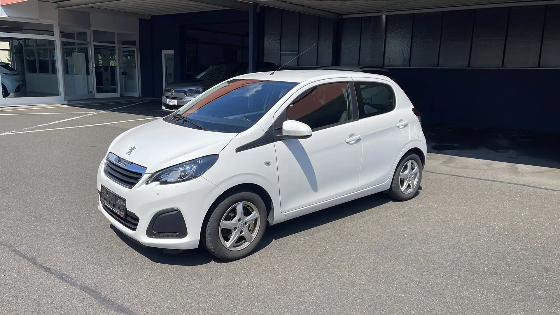 Peugeot 108 Active Weiß - 1