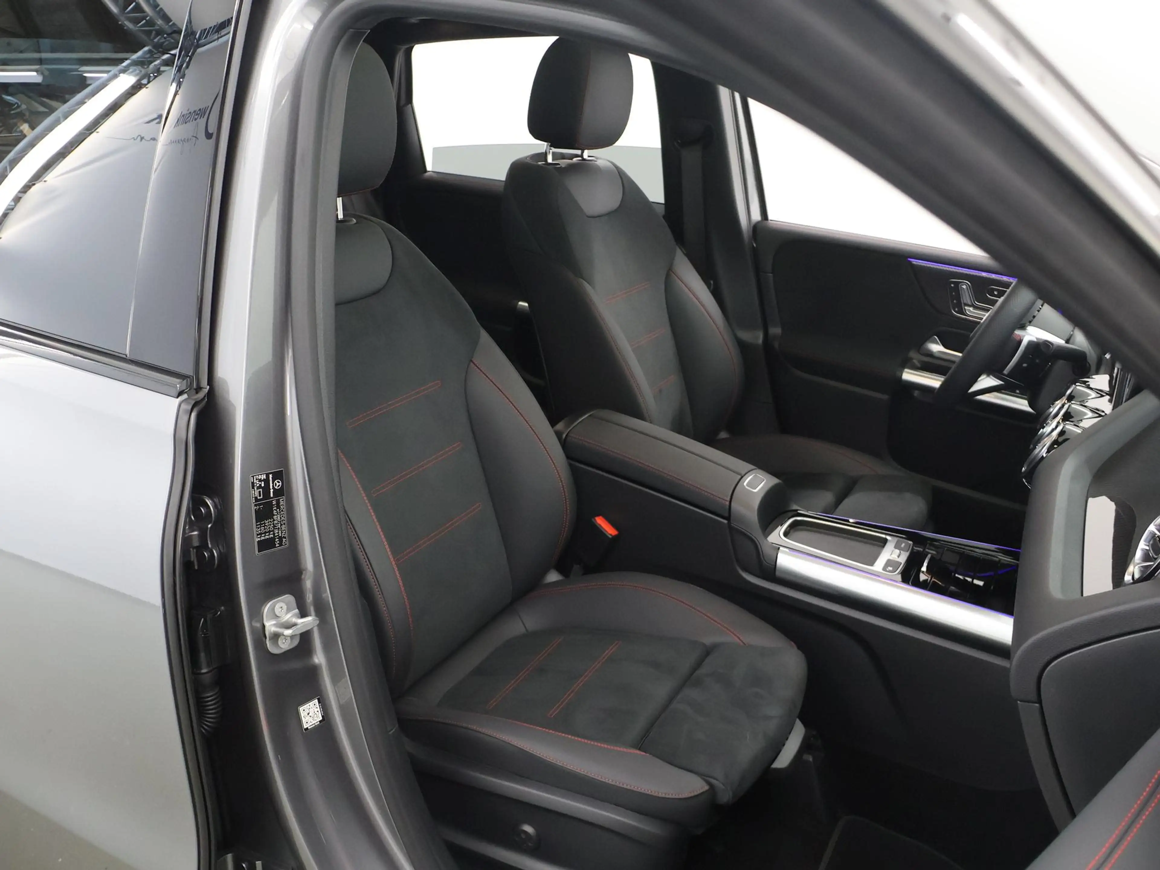 Mercedes-Benz B 250 250e Business Solution AMG | Panoramaschuifdak | N — photo 10