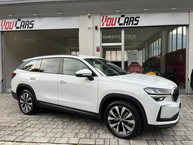 Skoda Kodiaq 1.5 Mhev Style 150cv Dsg Pari al nuvo 19"-Vetri Pricacy isolati FORMULA SENZA PENSIERI