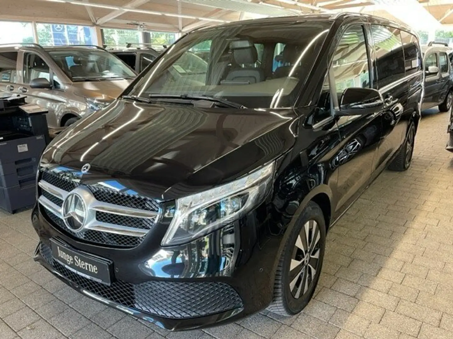 Mercedes-Benz V 300 V 300 d AVA Extralang XL XXL STHZG ILS EASY-PACK Чорний - 1
