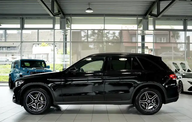 Mercedes-Benz GLC Class view 10