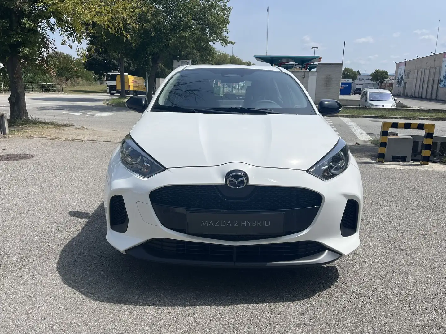 Mazda 2 Hybrid 1.5 Prime Line  CVT 85kW Weiß - 2