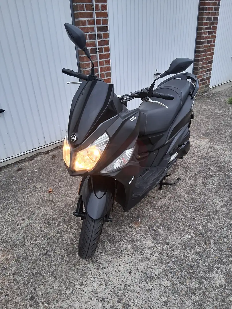 SYM Jet 14 125cc 0483992902 Zwart - 2