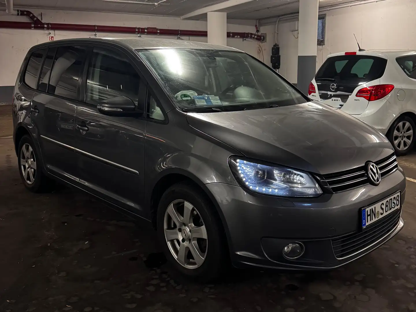 Volkswagen Cross Touran Touran Diesel 2.0 TDI DPF DSG Grau - 2