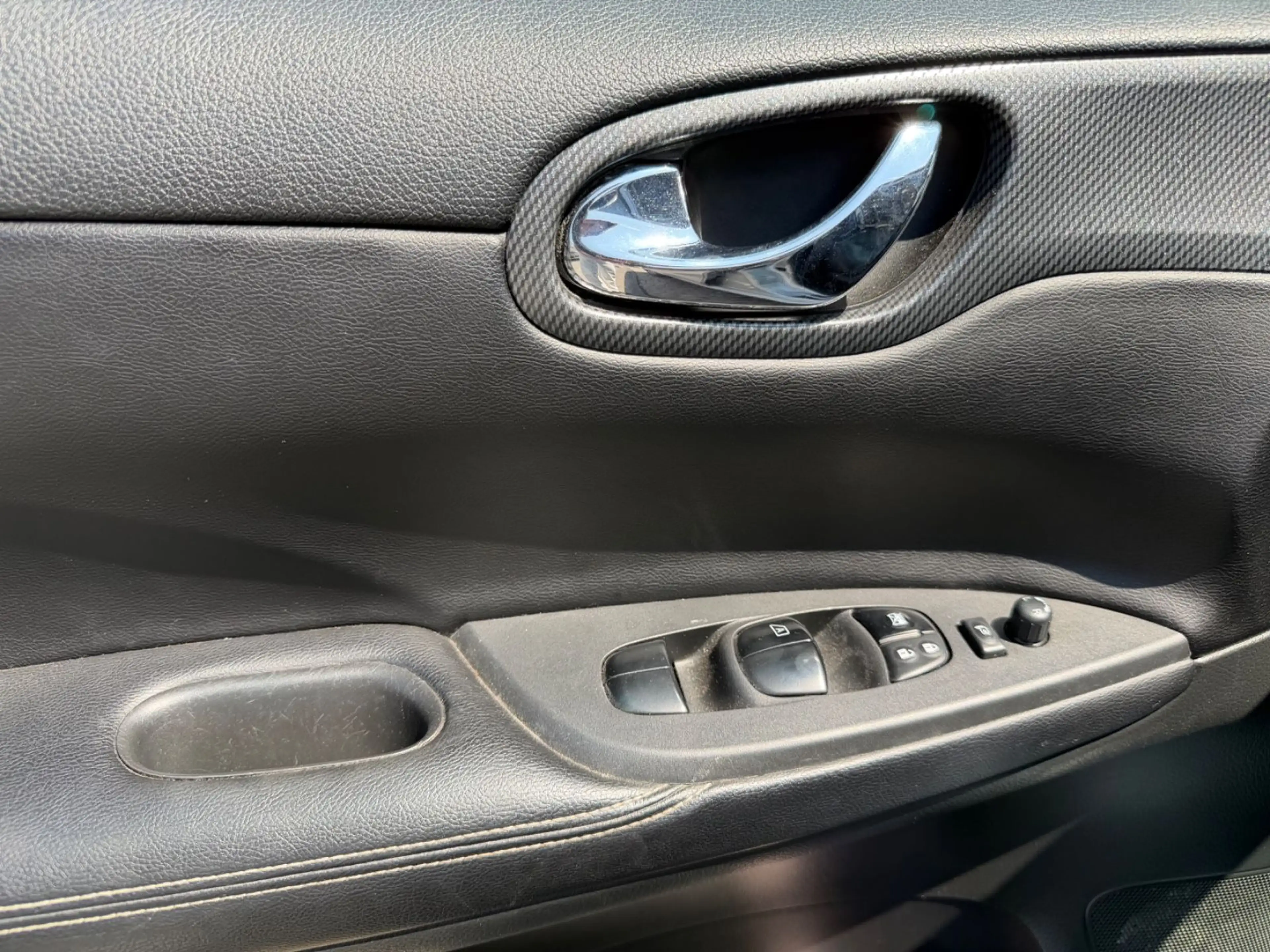 Nissan Pulsar Acenta/Leder/Kamera 360/190 PS — photo 11