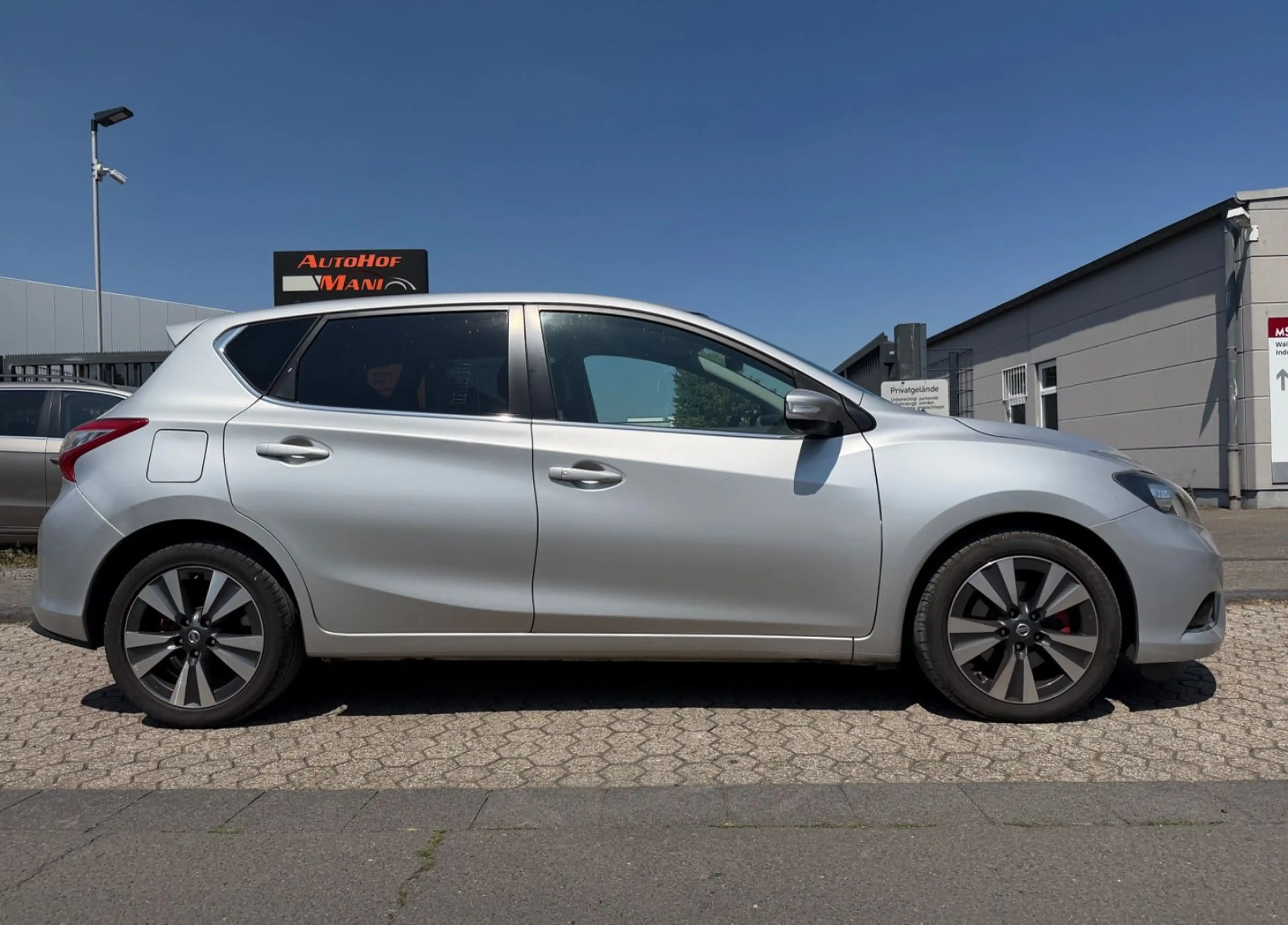 Nissan Pulsar Acenta/Leder/Kamera 360/190 PS — photo 4