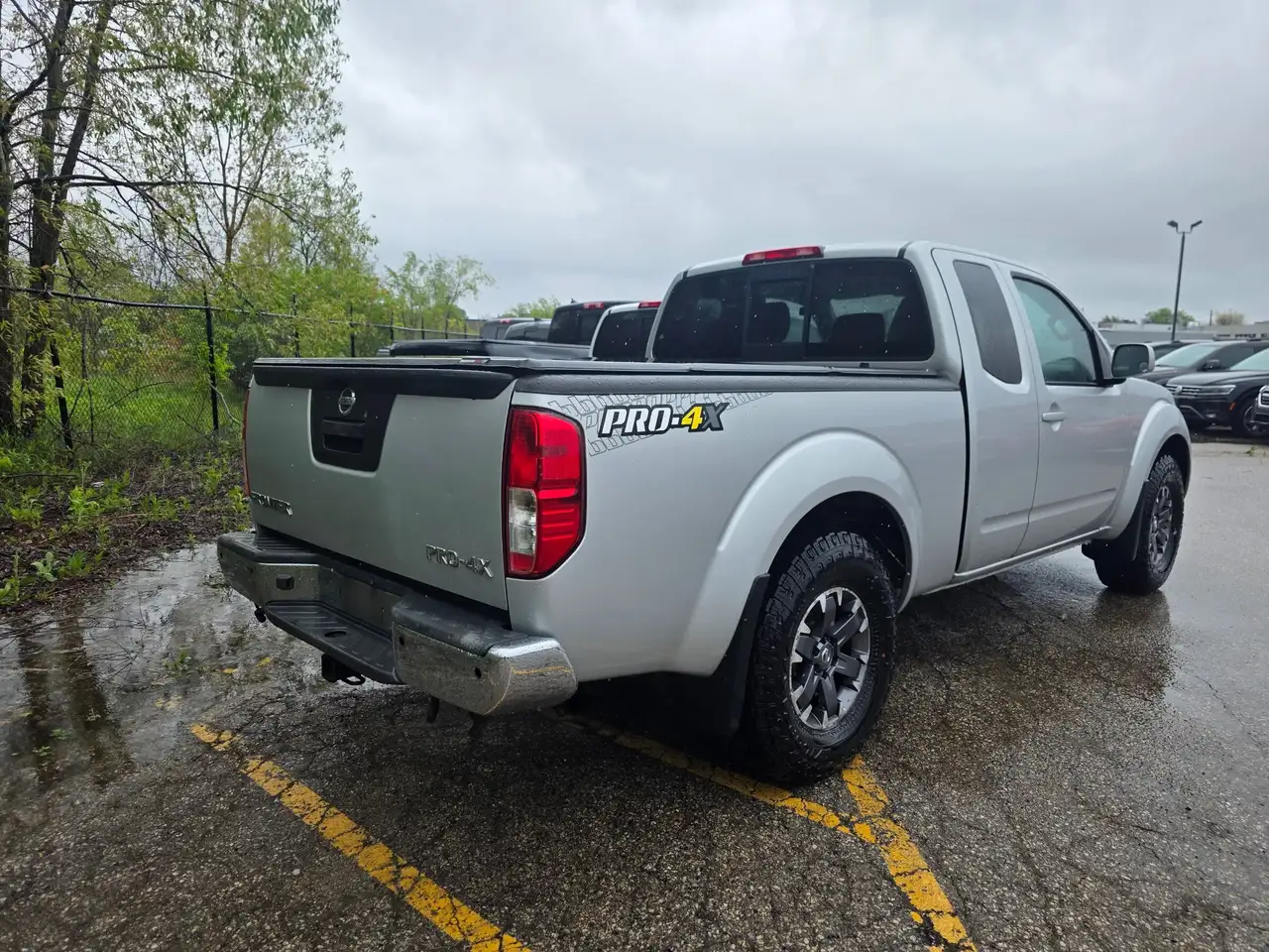 Nissan Frontier снимка Nissan Frontier