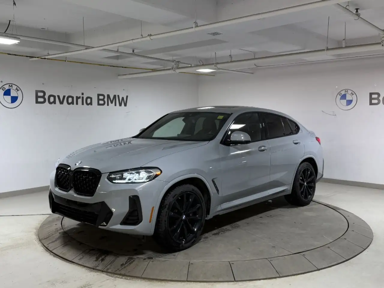 2023 BMW X4