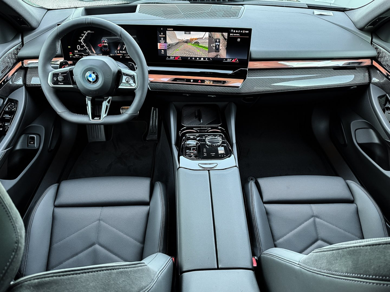 BMW 520 d Touring * M Sportpaket * Panorama Glasdach * Anh — photo 8