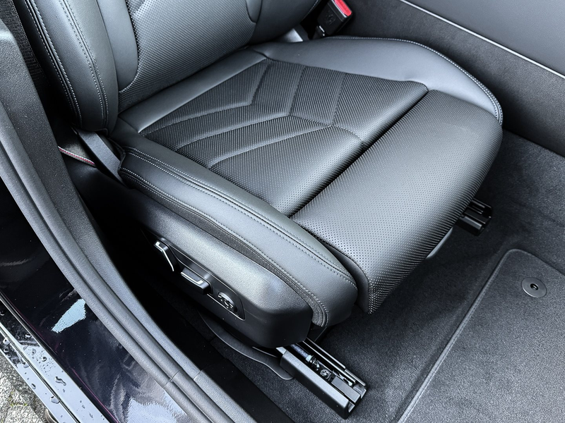 BMW 520 d Touring * M Sportpaket * Panorama Glasdach * Anh — photo 6