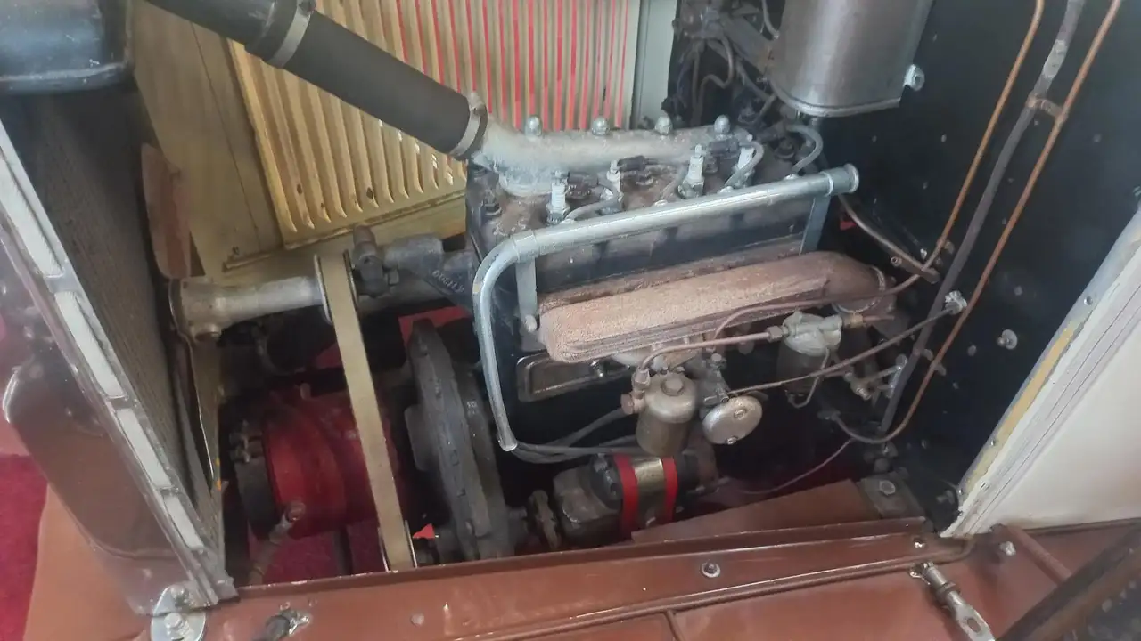 Berliet Vig Cabriolet 4 zits BJ. 1928, foto 12