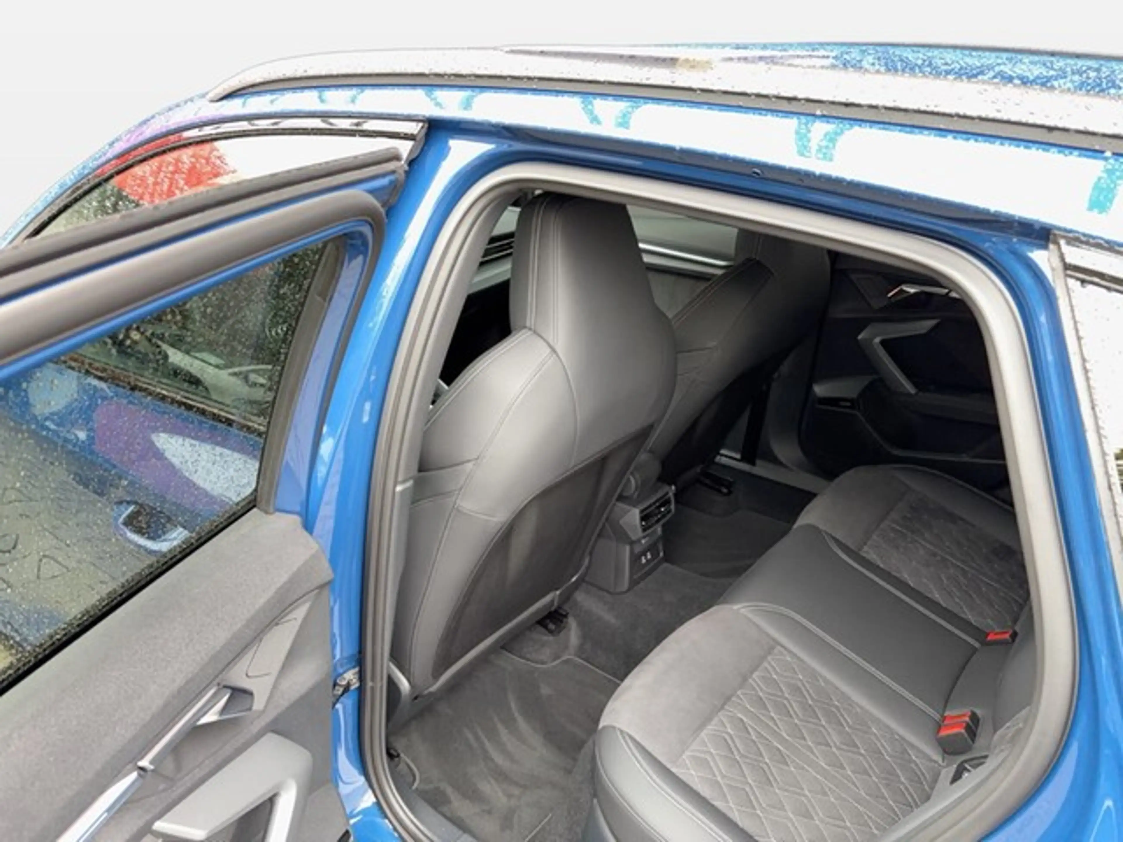 Audi A3 Sportback S line Matrix LED*Navi*Standheizung — photo 13