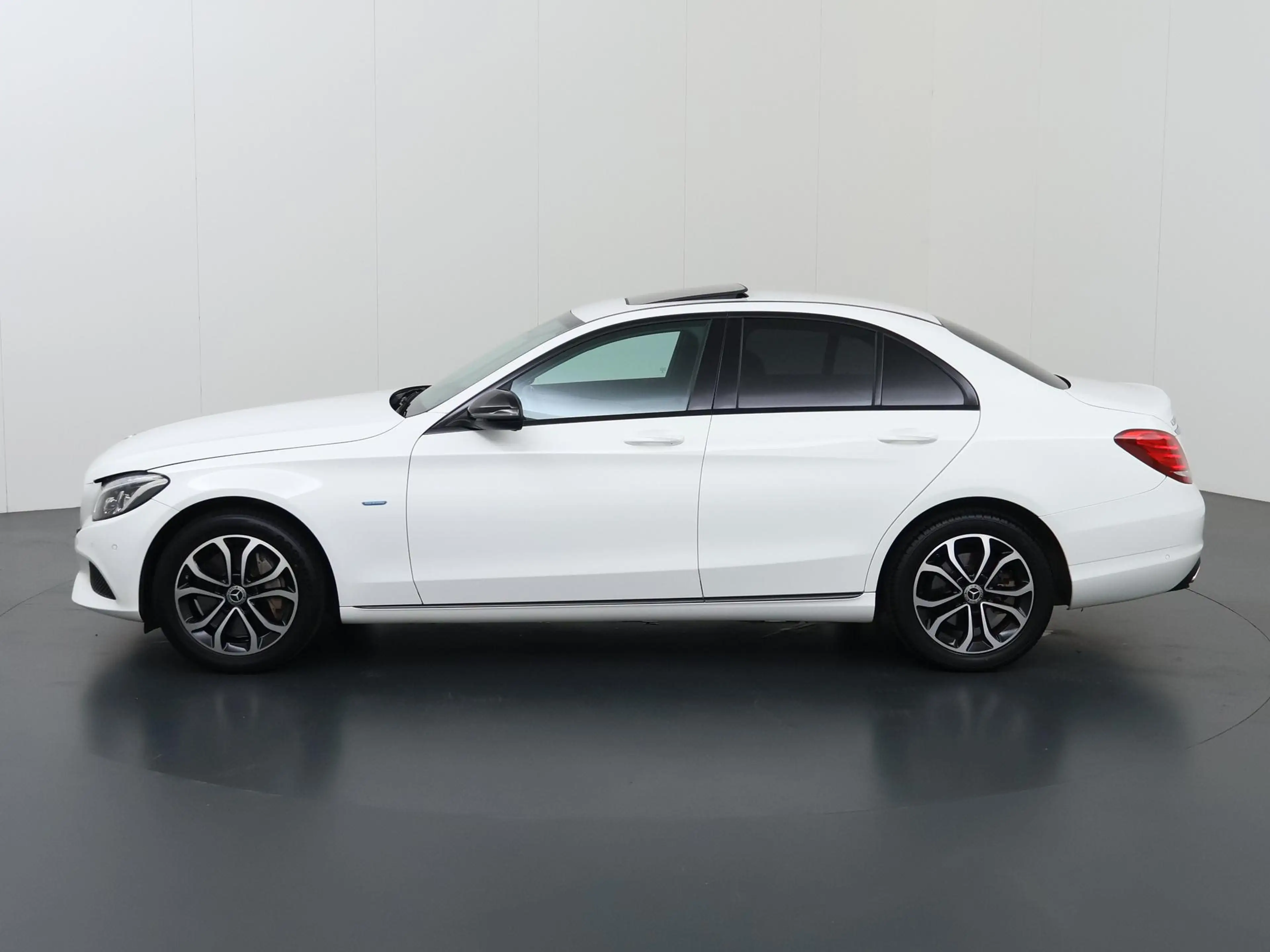 Mercedes-Benz C 350 e Premium | Night | Schuif/kanteldak | Stoelverwar — photo 5