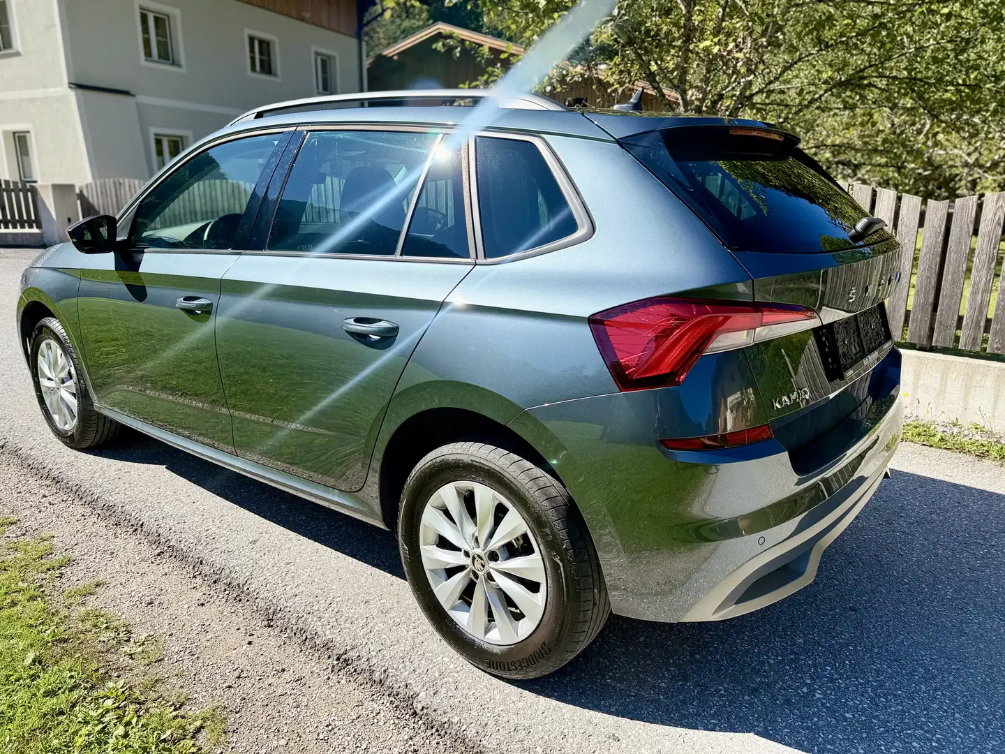 Skoda Kamiq Ambition Navi Sitzhzg. PDC AHK Kamera Grau - 2