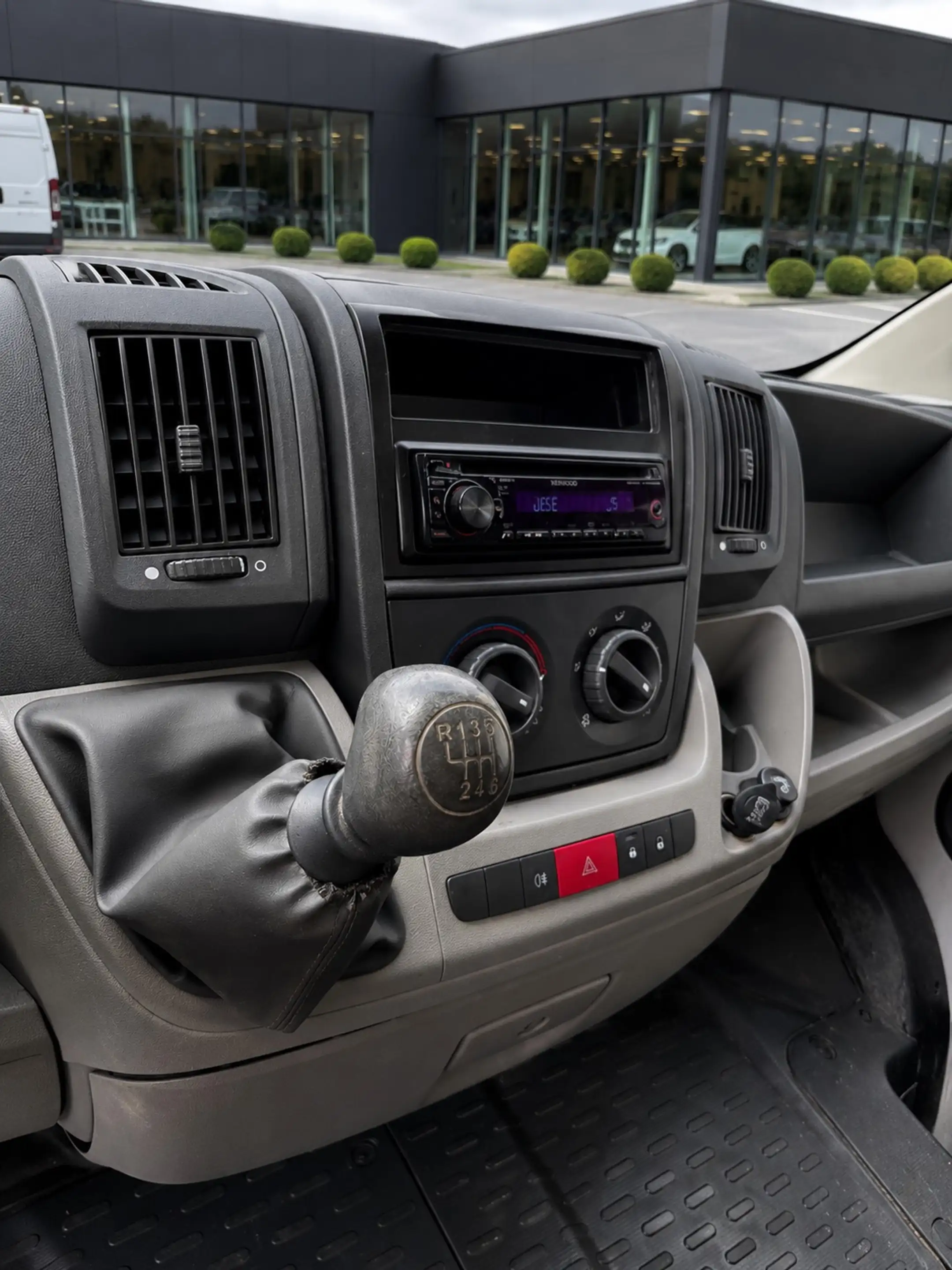 Citroen Jumper 2.2 HDi L3H2 Easy Pack (faible kilométrage) — photo 7