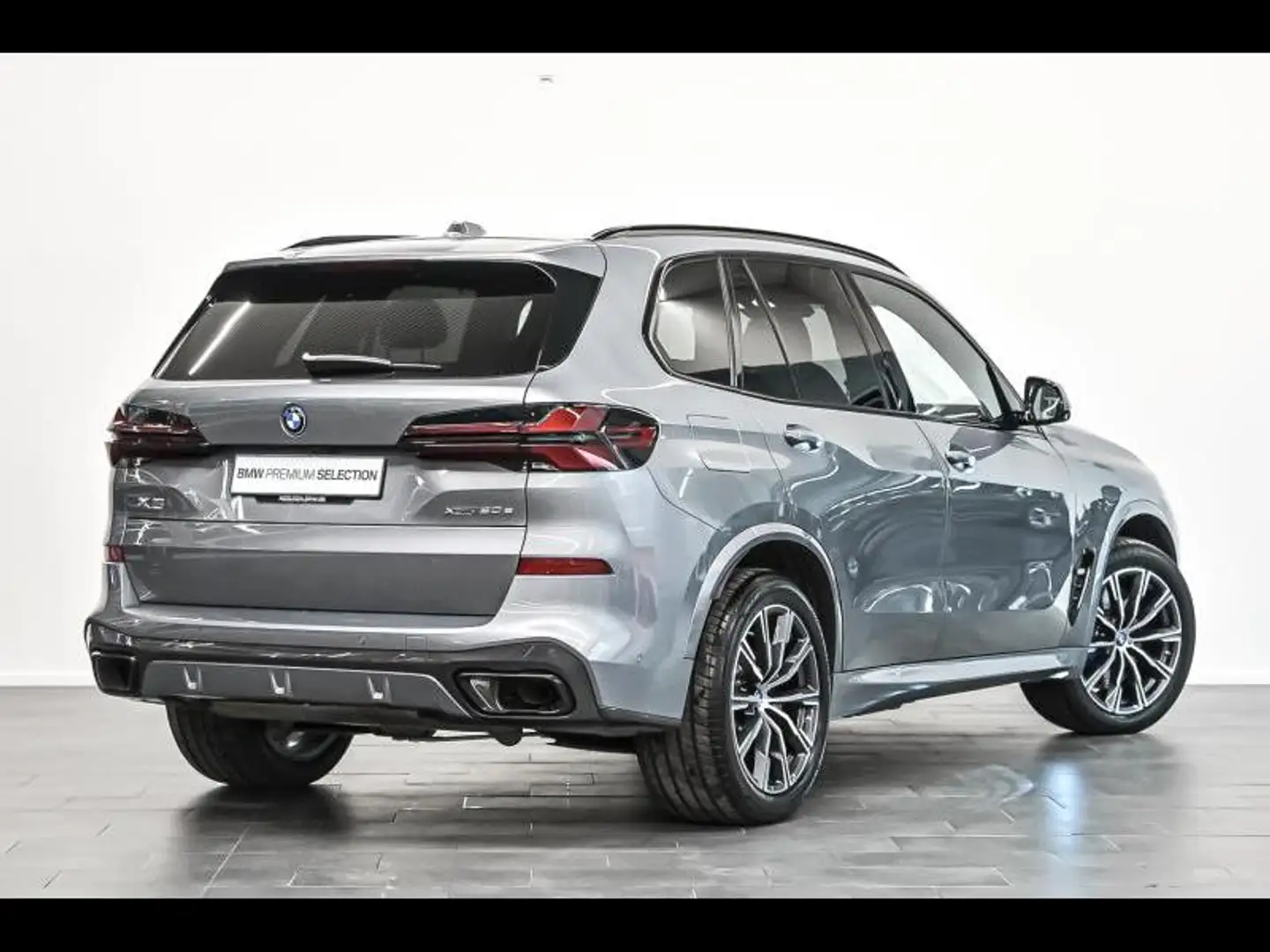 BMW X5 xDrive50e Šedá - 2