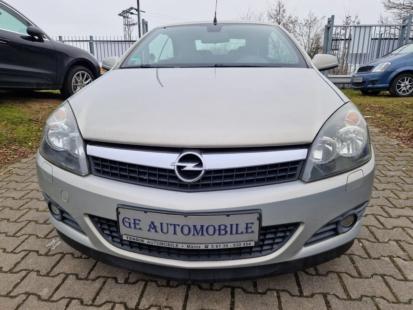 Opel Astra Cosmo Silber - 2