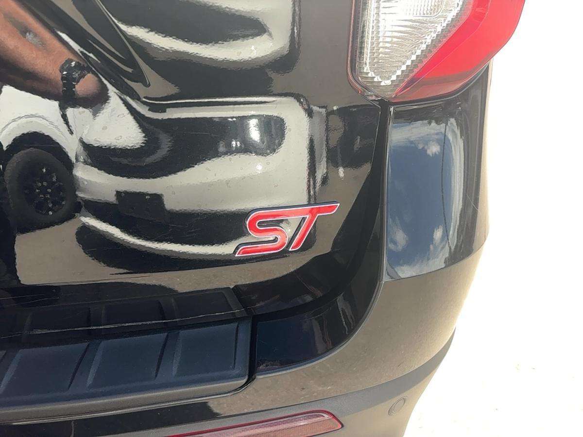 used 2020 Ford Explorer car, priced at $32,999