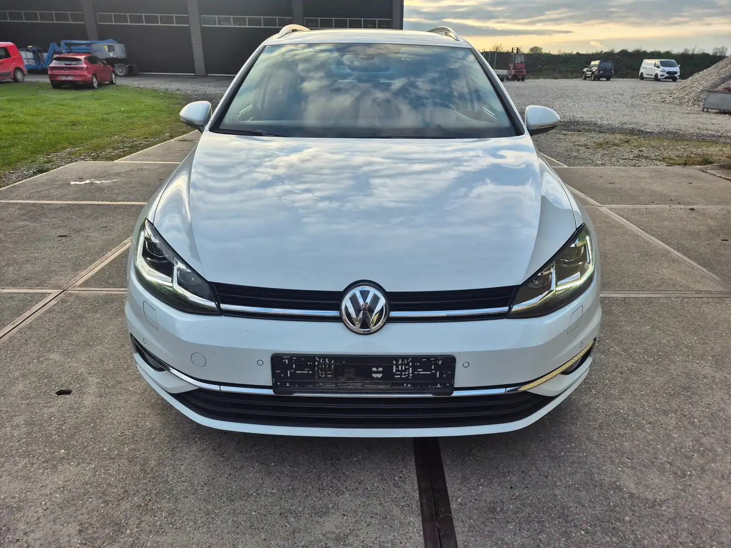 Volkswagen Golf Variant Highline BMT/Start-Stopp Weiß - 2