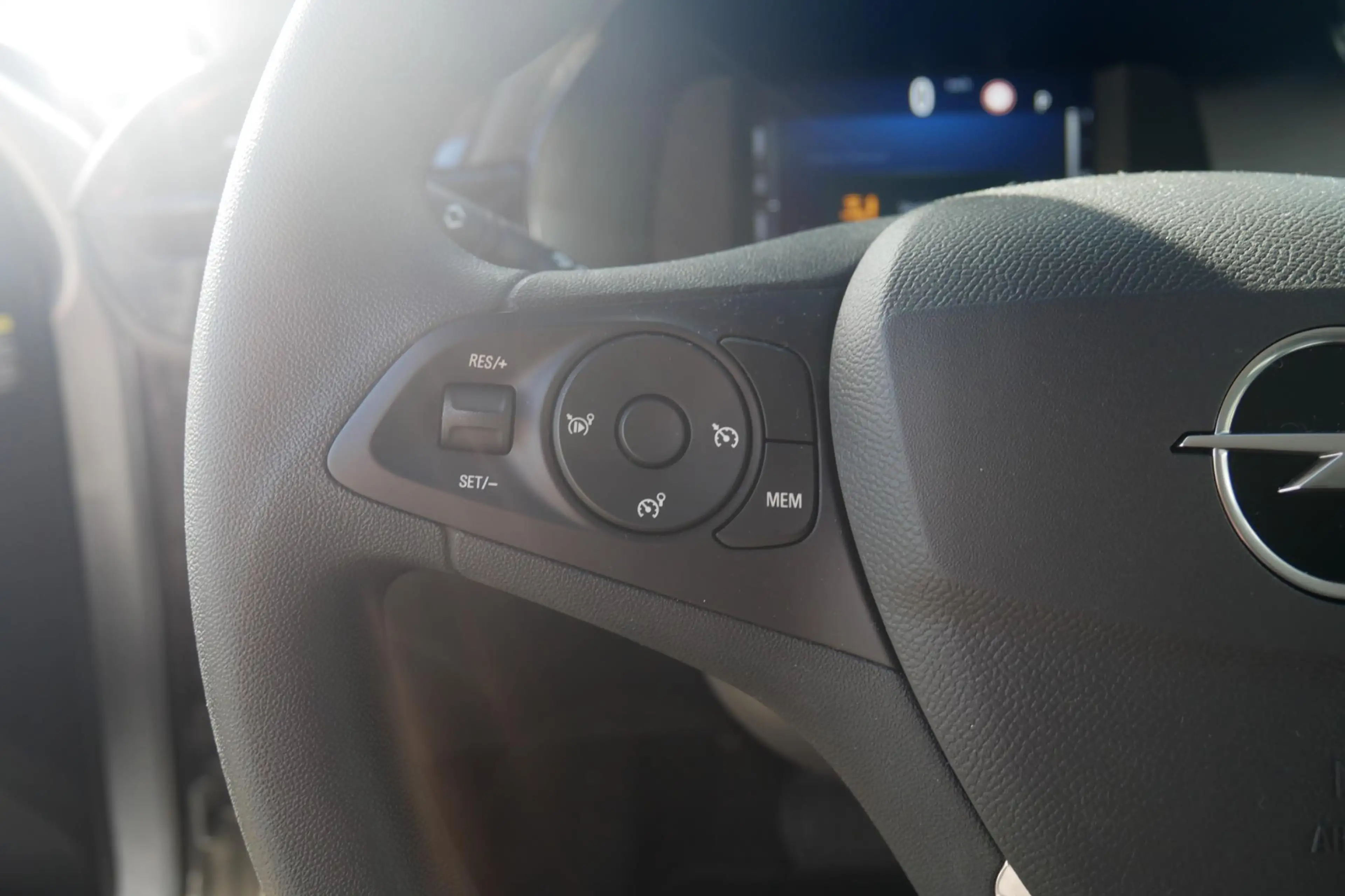 Opel Corsa-e Electric Long Range Yes 51 kWh | Achteruitrijcamer — photo 14