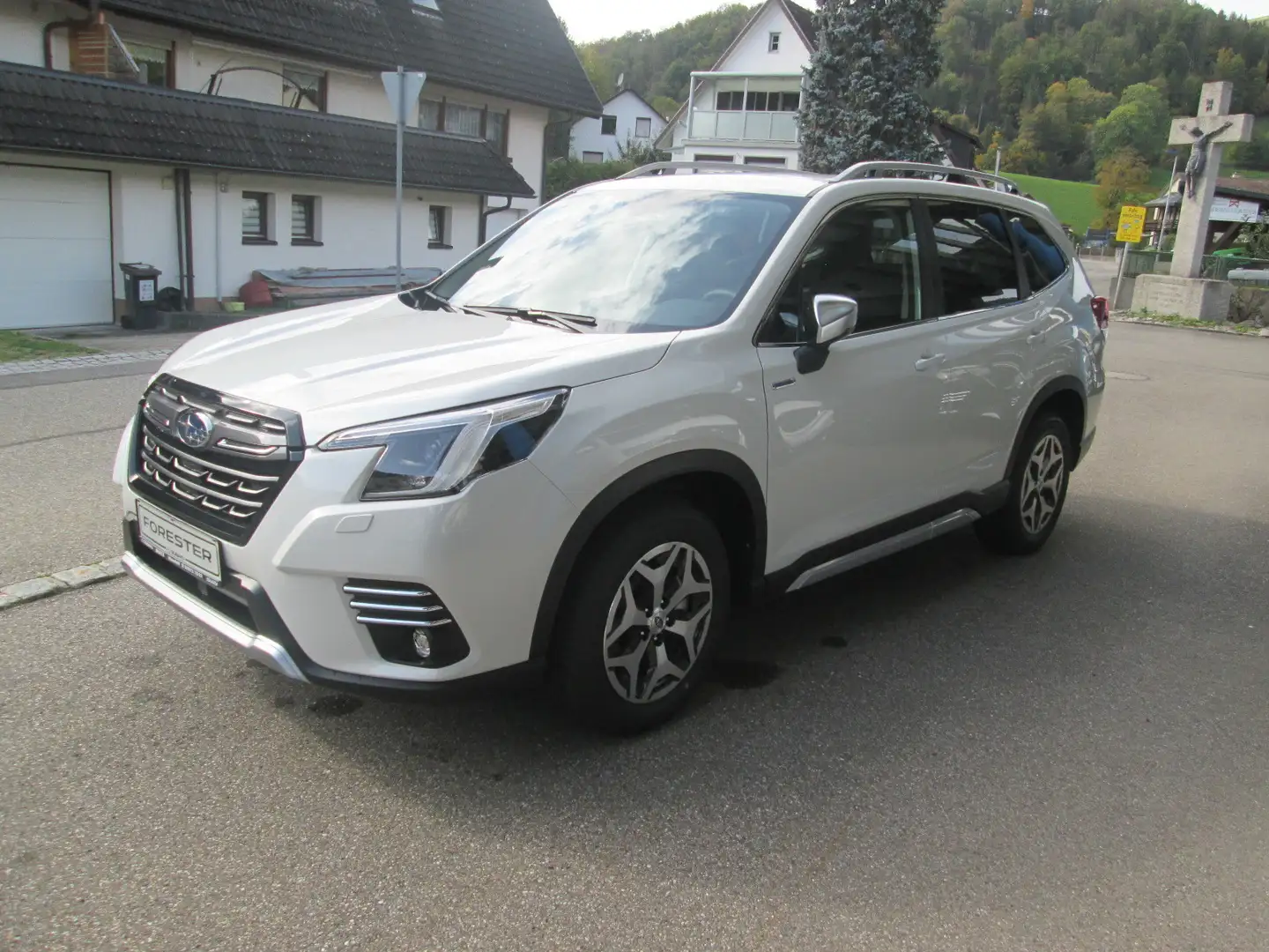 Subaru Forester 2.0 ie, Active, Anhängekupplung, M+S Blanc - 2