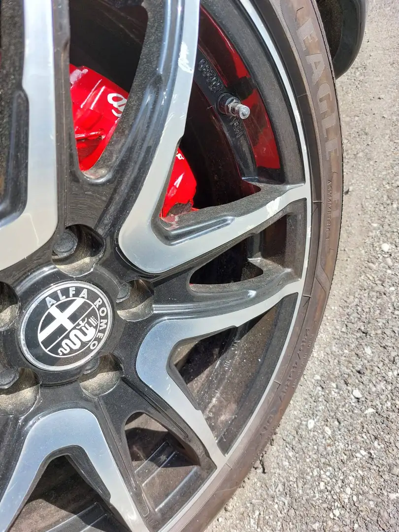 Alfa Romeo GT Alfa GT 1,9 JTDM 16V Progression Progression Schwarz - 2