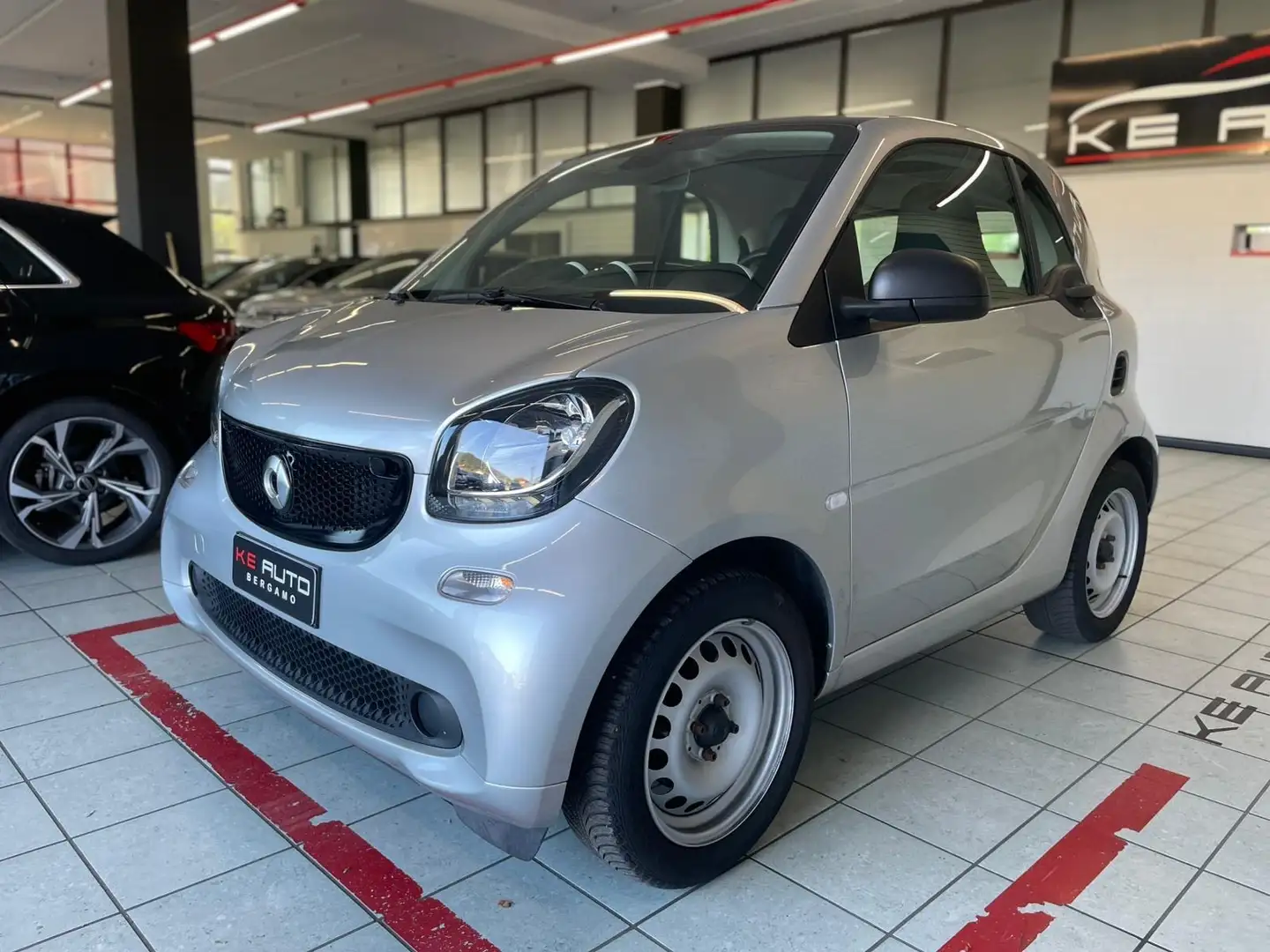 smart forTwo III 2015 1.0 Perfect 71cv twinamic Grigio - 1