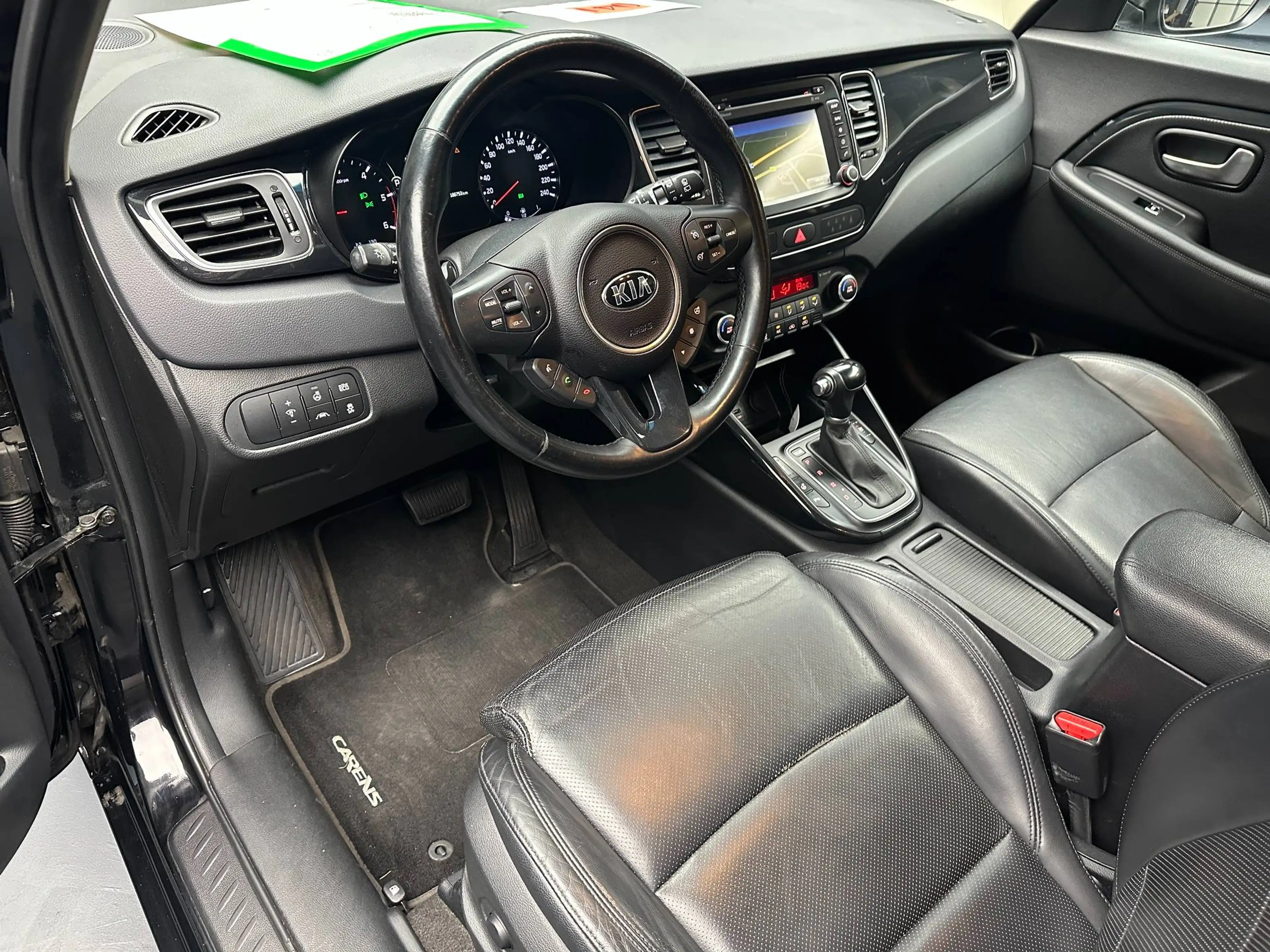 Kia Carens Spirit Aut. *18Zoll*7-SITZE*LEDER*AHK*KAMERA*SitzKlima* — photo 15