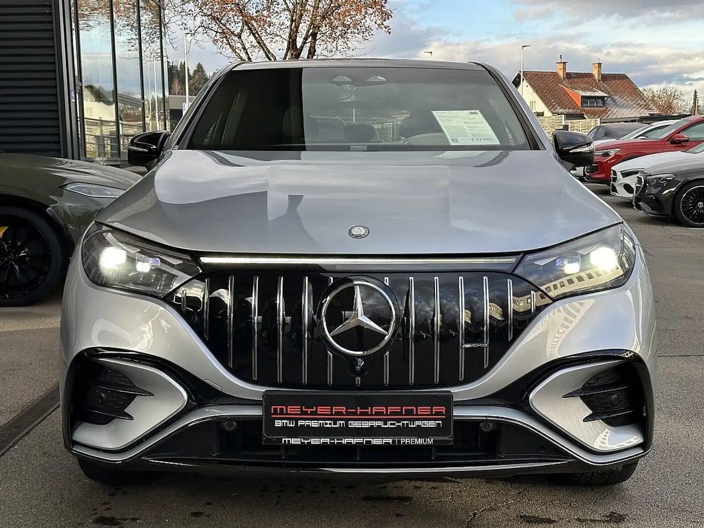 Mercedes-Benz EQE 43 EQE SUV AMG 43 4matic 90,6kWh Aut. Panorama, AH... Silber - 2
