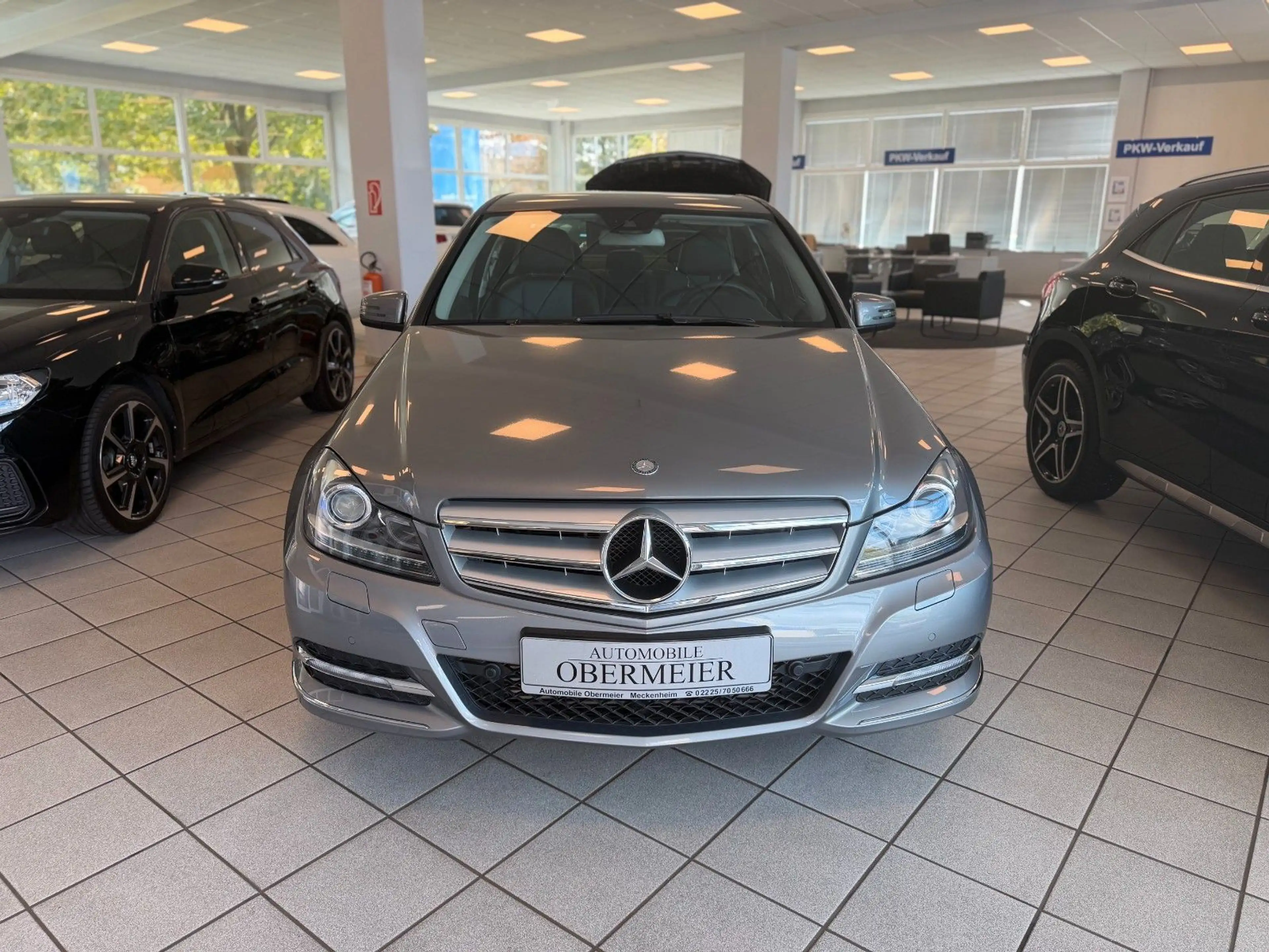 Mercedes-Benz C 250 Avantgarde 7G-Tr. AHK PTS SHZ Xenon Comand — photo 2