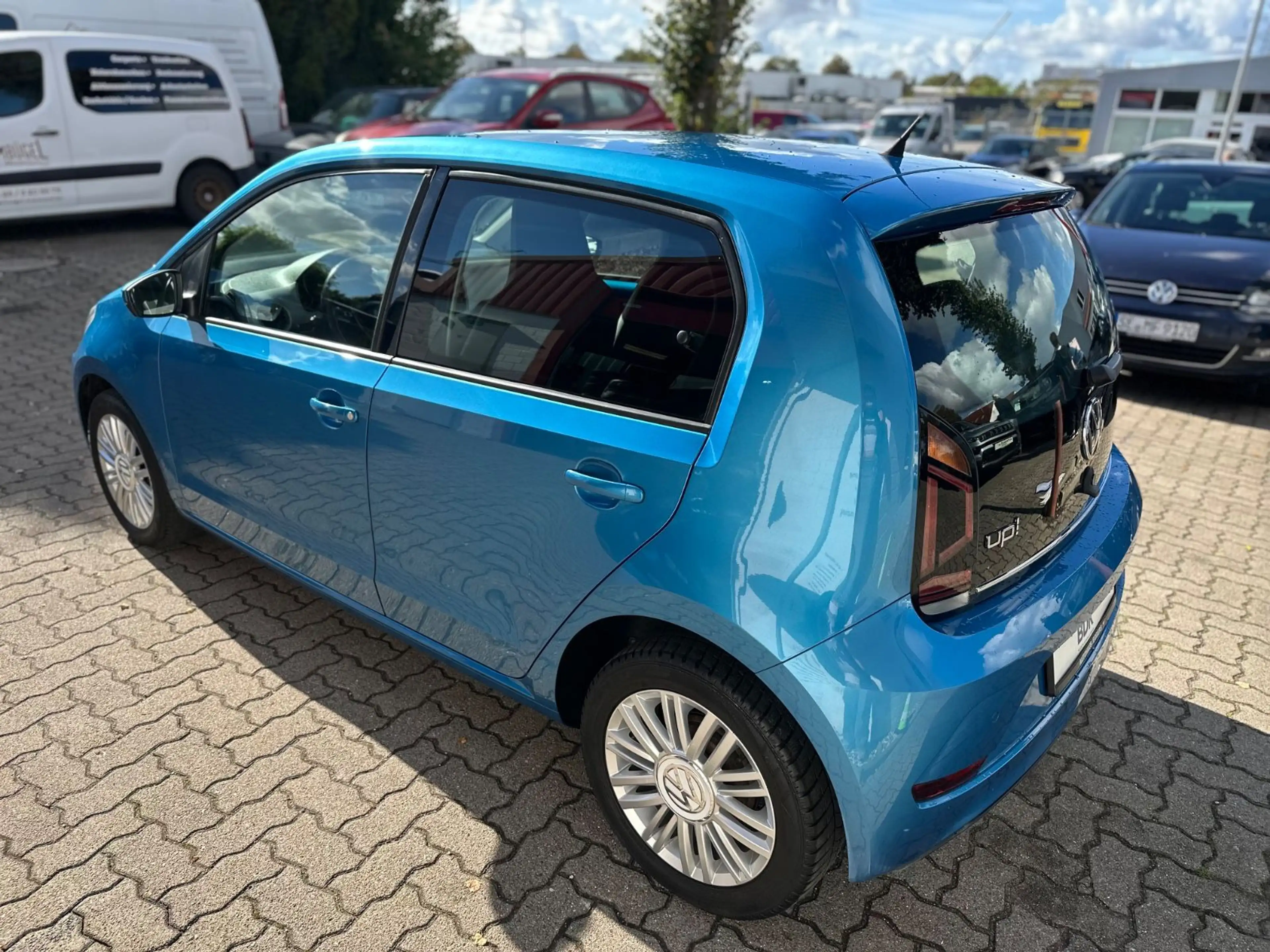 Volkswagen up! high up! BMT/Start-Stopp/SHZ/KAM/TEMP/5RTG/ — photo 7