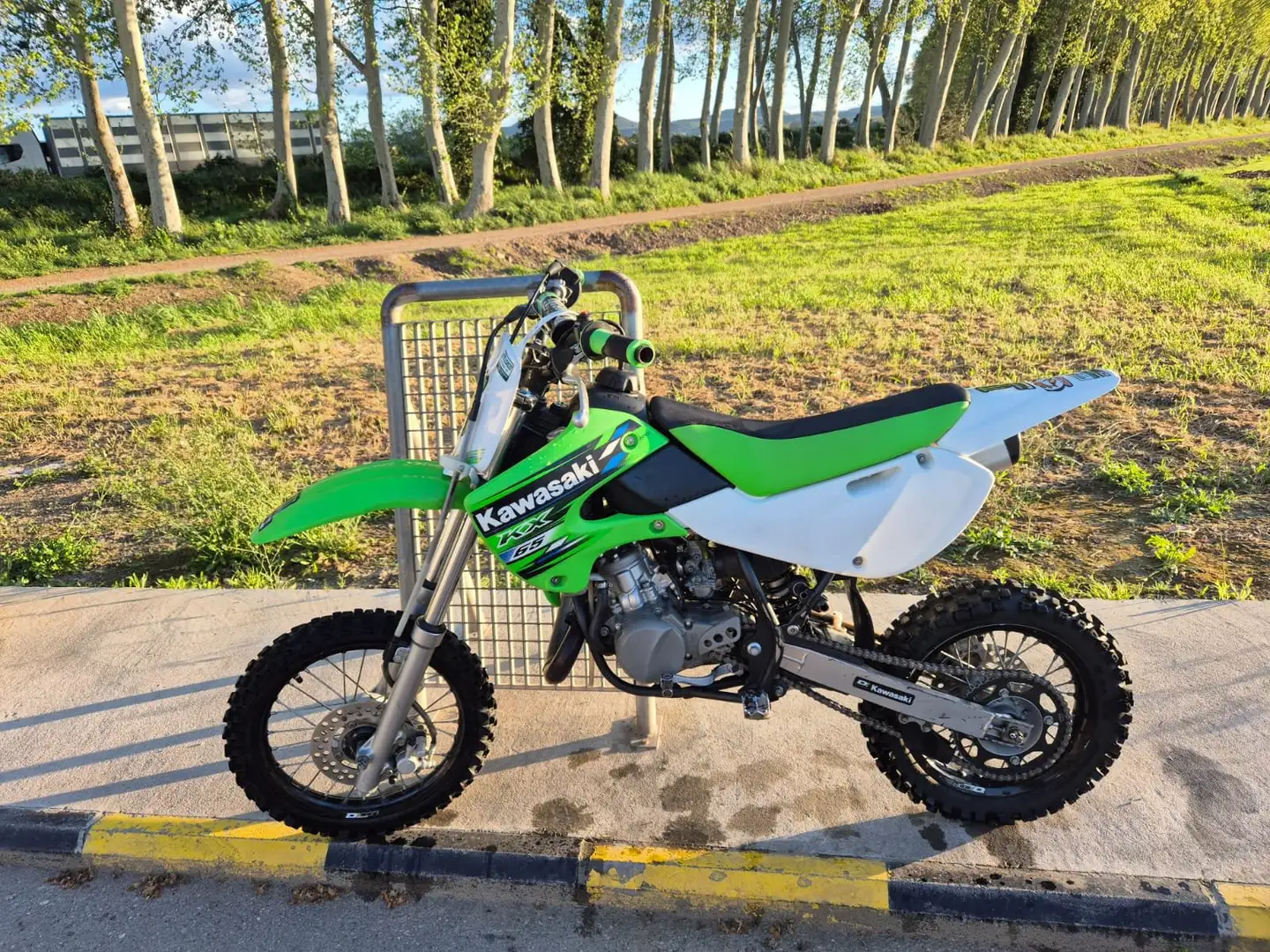 Kawasaki KX 65 Verde - 1