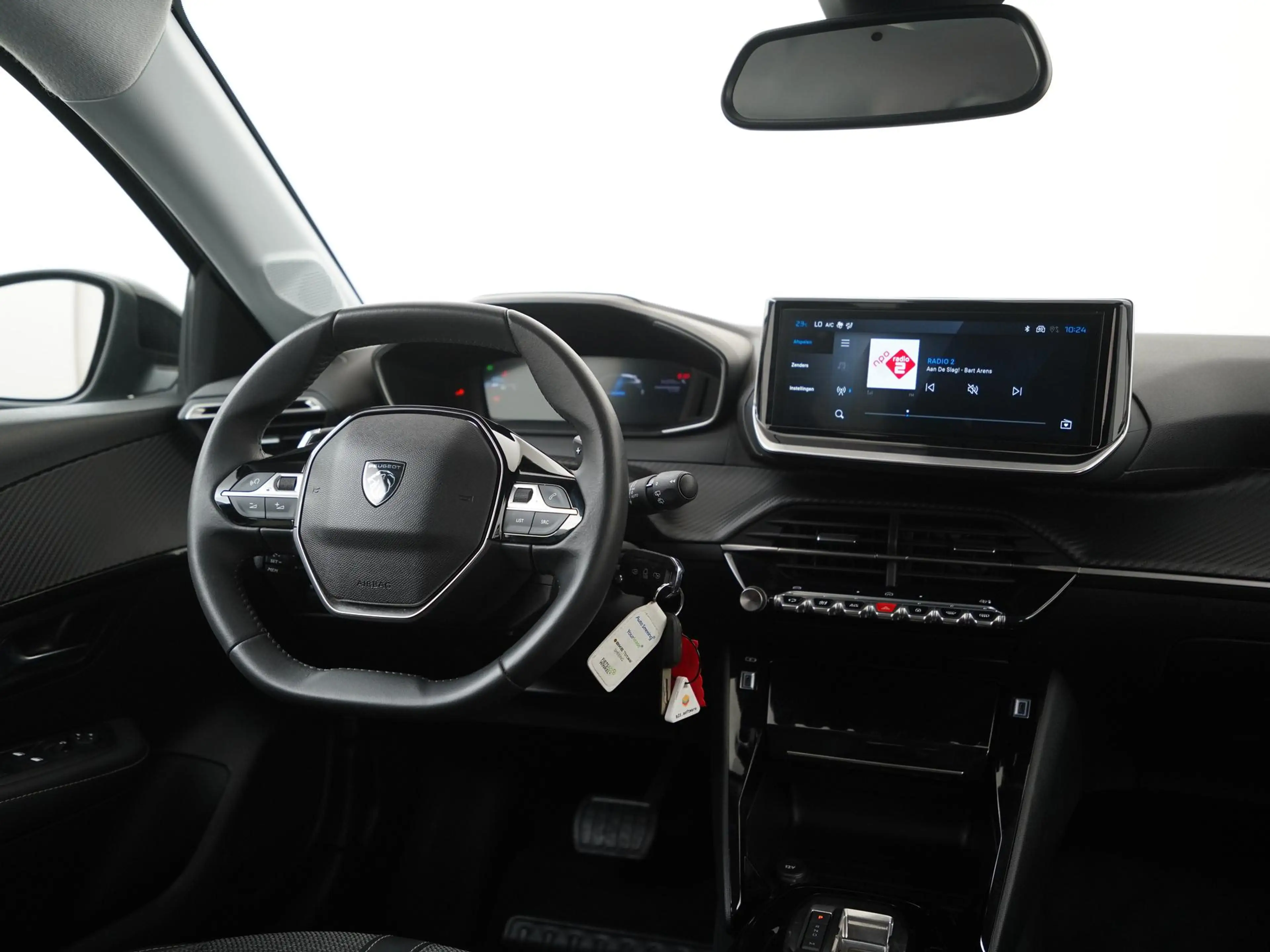Peugeot 208 1.2 Hybrid 110 e-DCS6 Allure | Apple Carplay | Par — photo 5