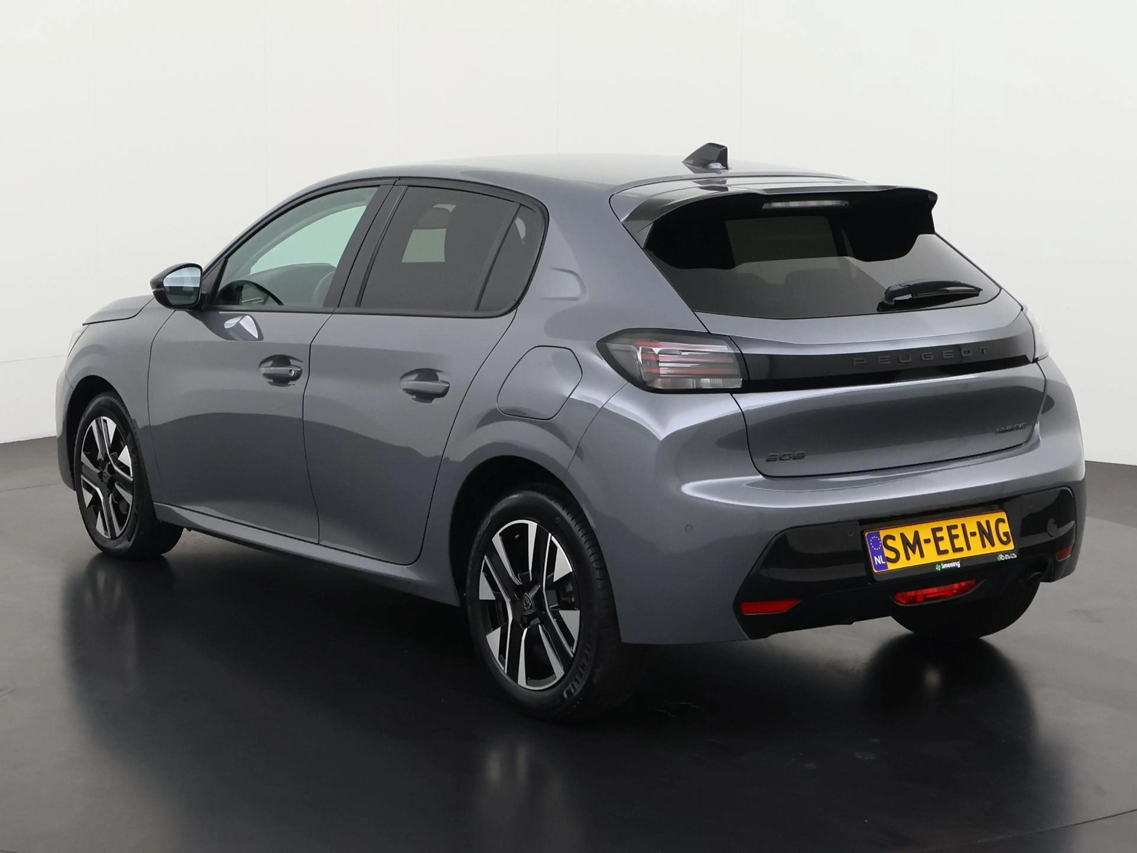 Peugeot 208 1.2 Hybrid 110 e-DCS6 Allure | Apple Carplay | Par — photo 6