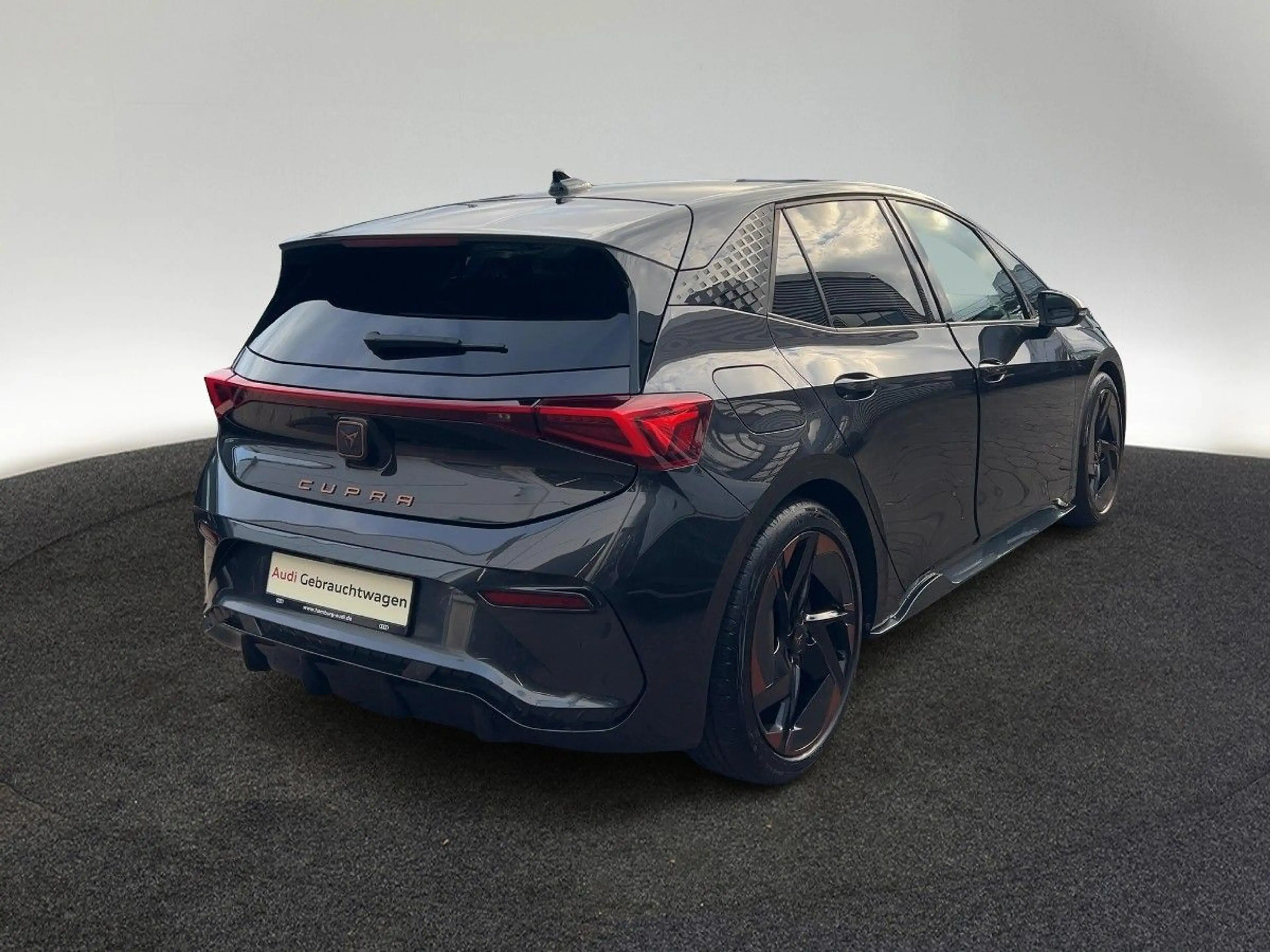 CUPRA Born 150 LED Kamera Sitzhzg Lenkradhzg — photo 3