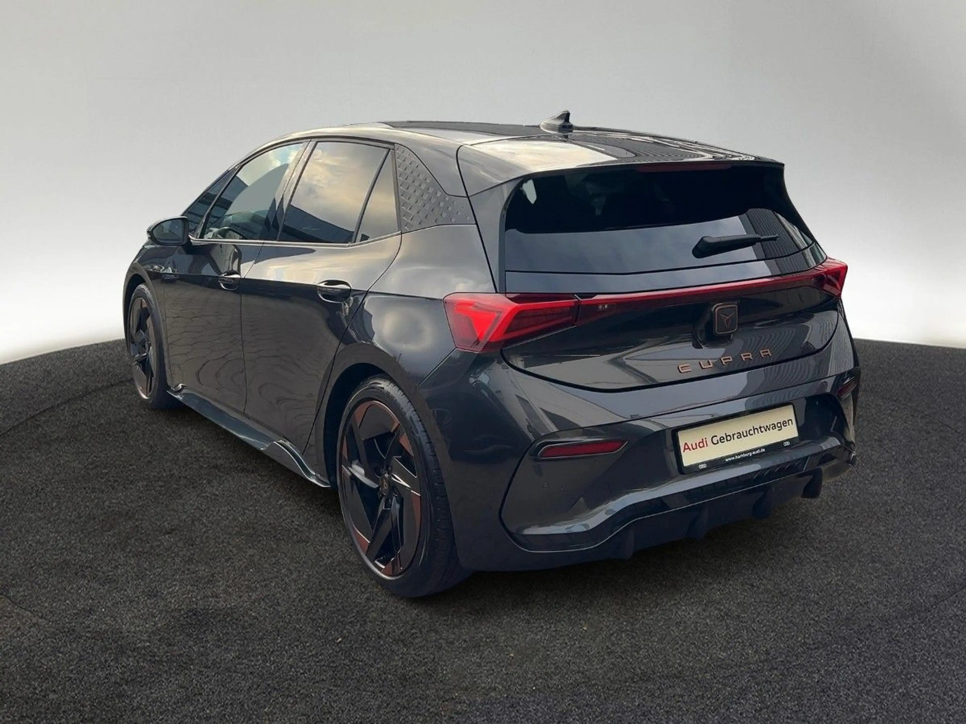 CUPRA Born 150 LED Kamera Sitzhzg Lenkradhzg — photo 2