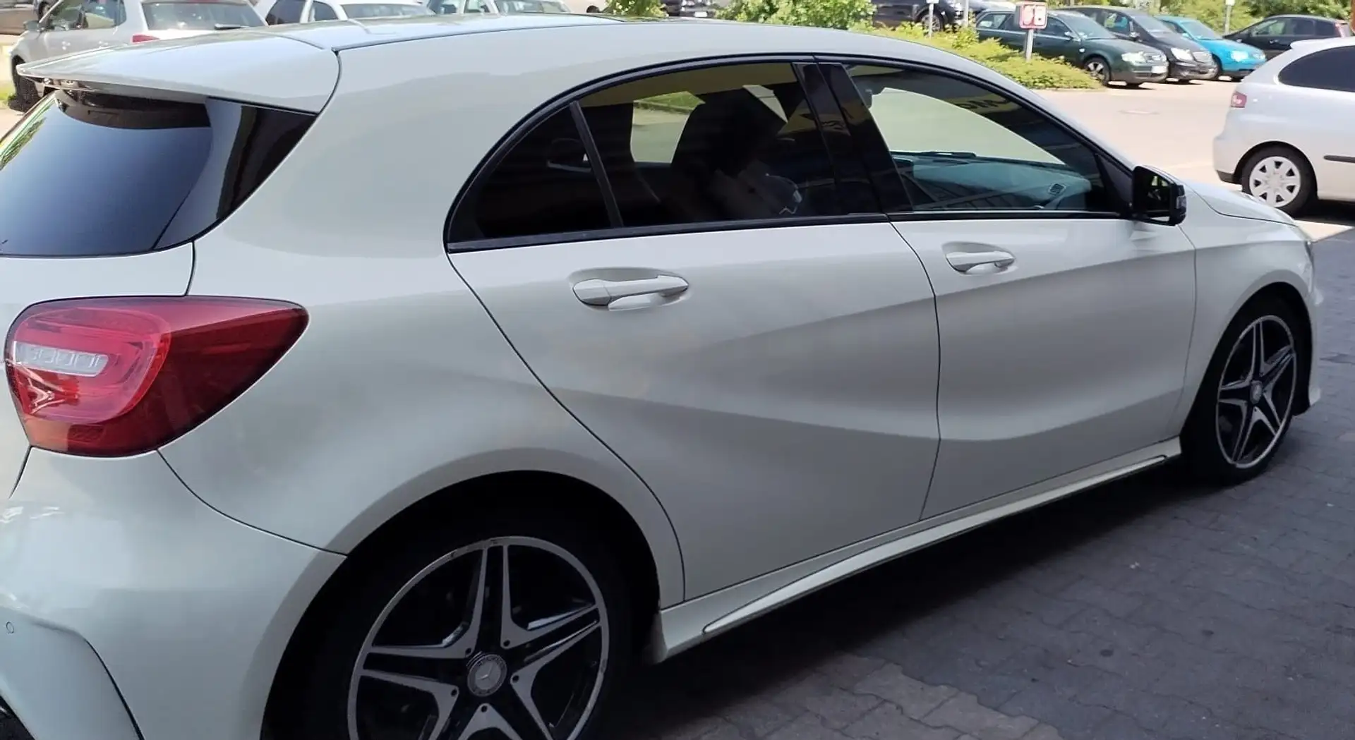 Mercedes-Benz A 200 cdi Sport AMG Weiß - 2