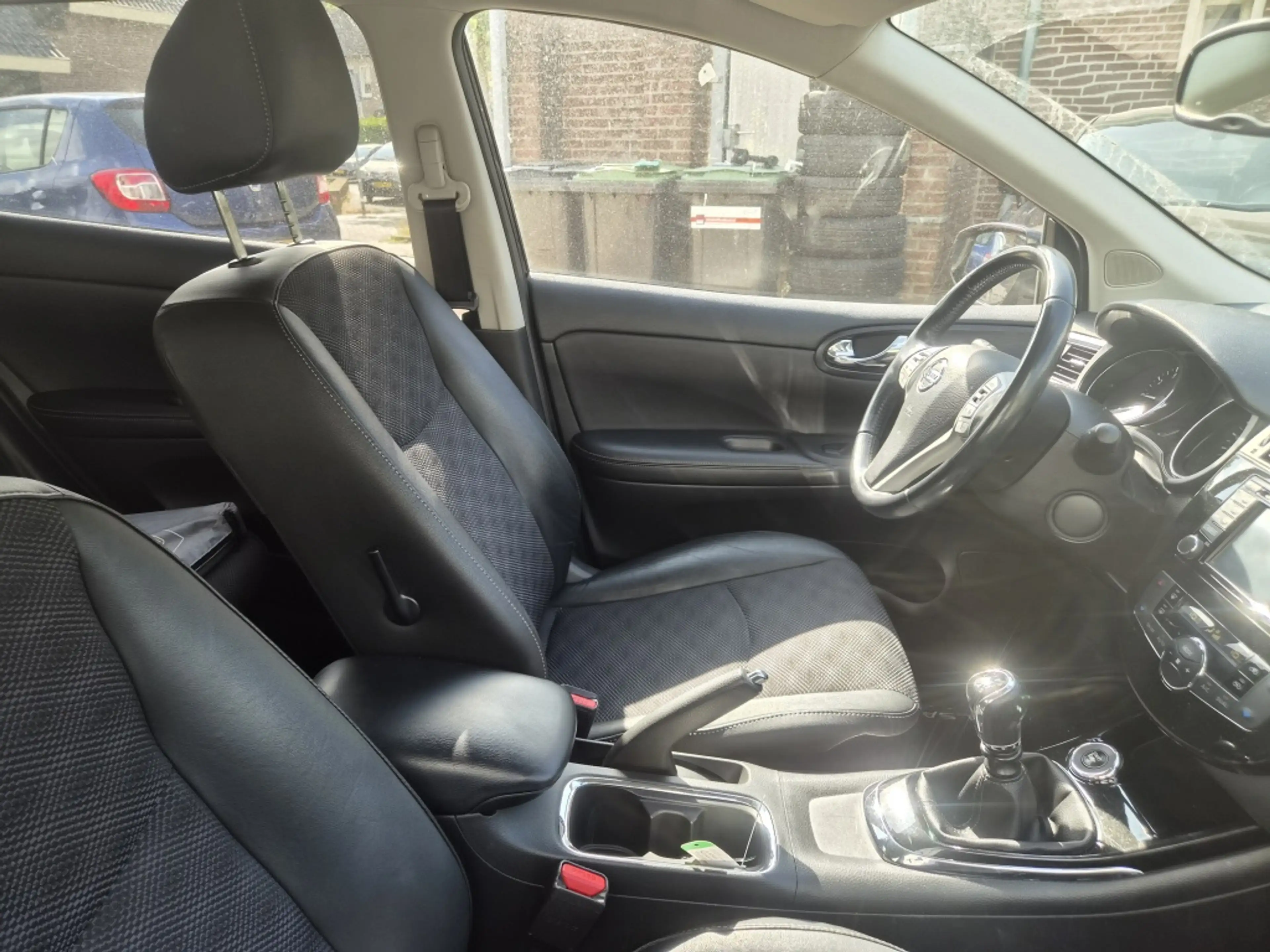 Nissan Pulsar 1.2 DIG-T N-Connecta — photo 2