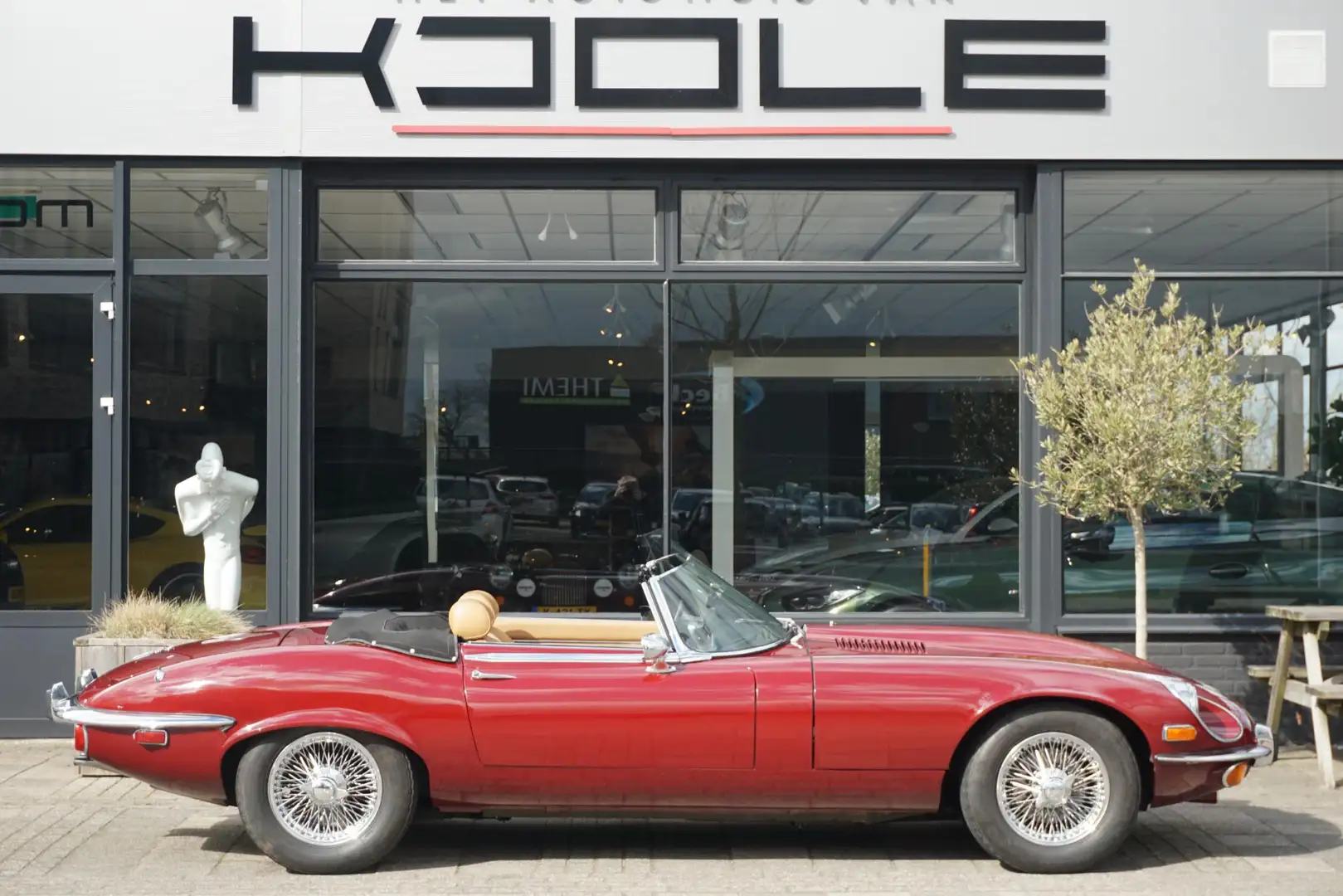 Jaguar E-Type V12 Vabriolet S3 Red - 1