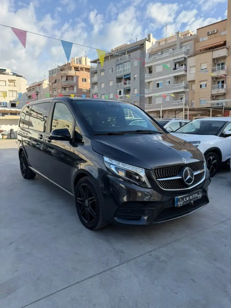Mercedes-Benz MERCEDES-BENZ Clase V Familiar  Automático de 5 P Negro - 1