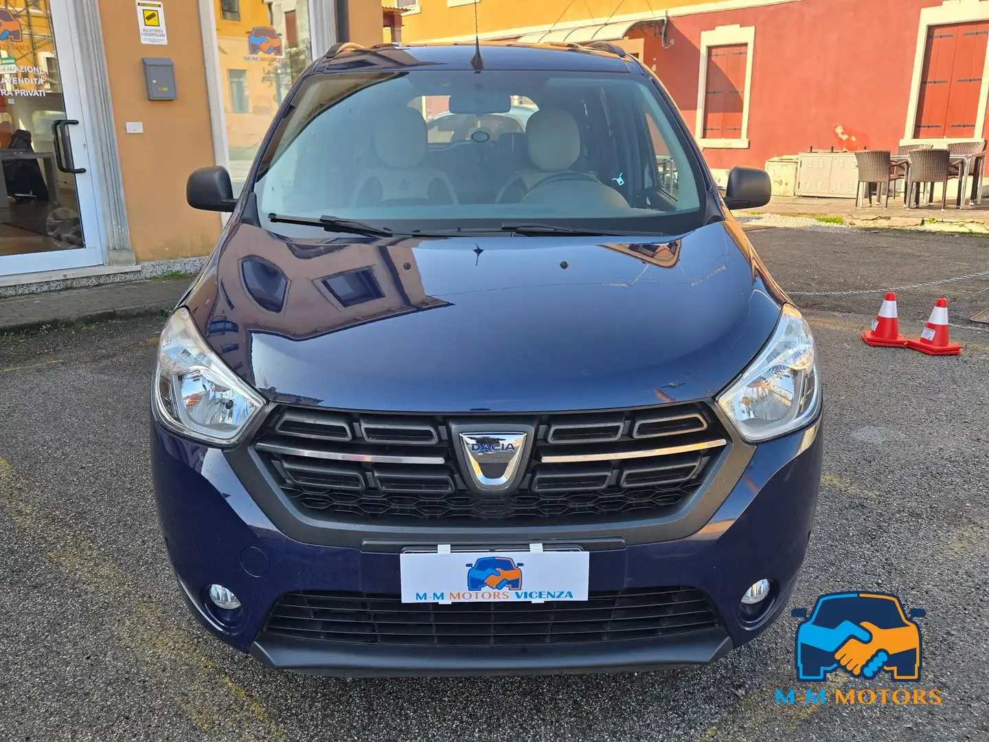 Dacia Lodgy 1.5 blue dci Essential s&s 95cv 7p.ti my19 Bleu - 2