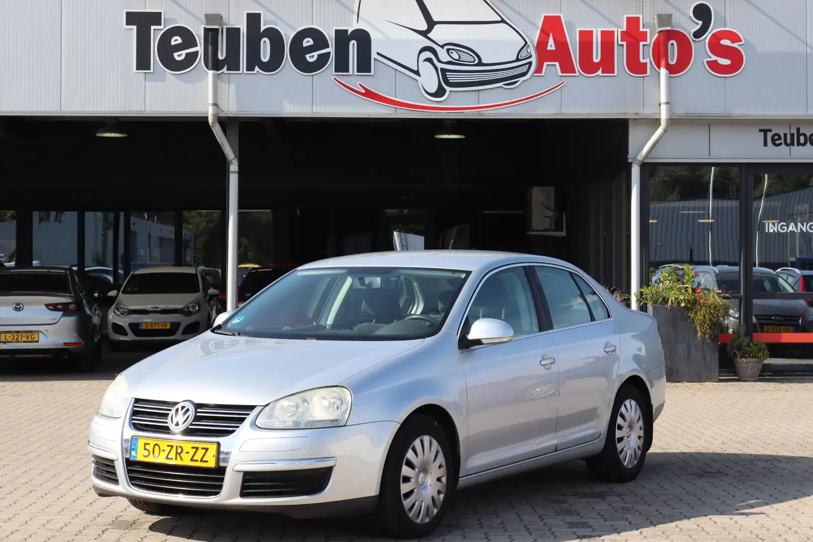 Volkswagen Jetta 1.4 TSI Comfortline Airco, Climate control, Cruise Grijs - 1