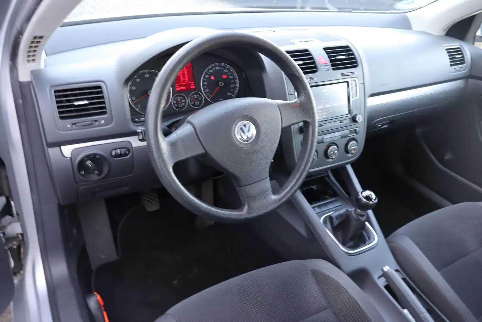 Volkswagen Jetta 1.4 TSI Comfortline Airco, Climate control, Cruise Grijs - 2