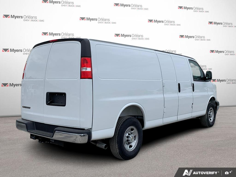 2025 Chevrolet Express 2500 Cargo Van