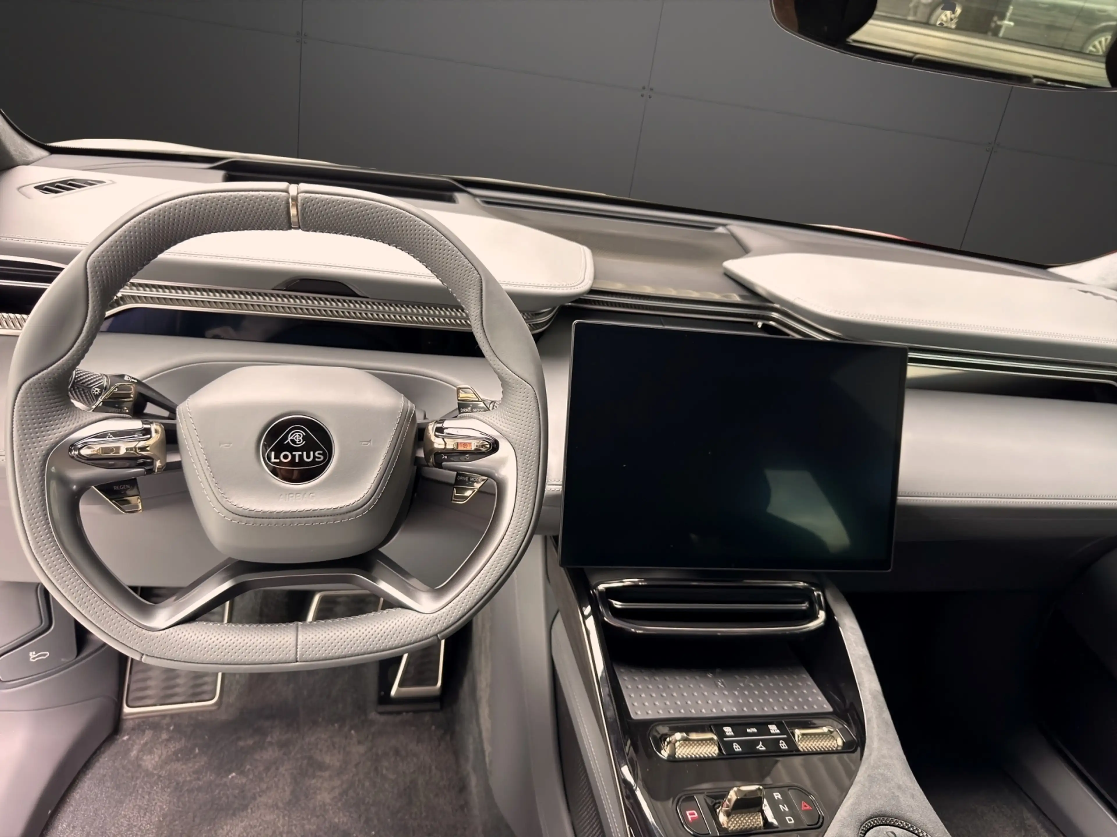 Lotus Eletre 600 Sport SE *Lotus Leipzig* — photo 7