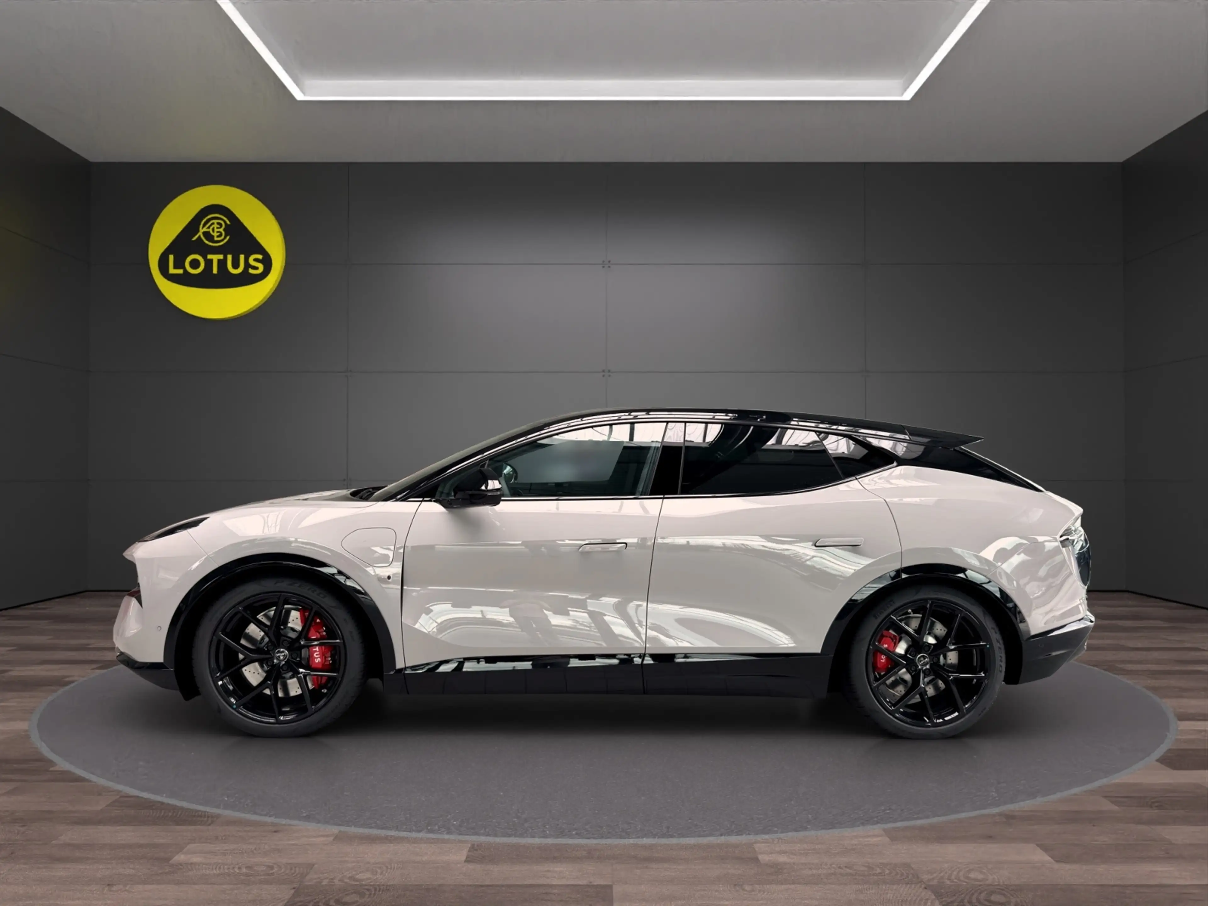 Lotus Eletre 600 Sport SE *Lotus Leipzig* — photo 4