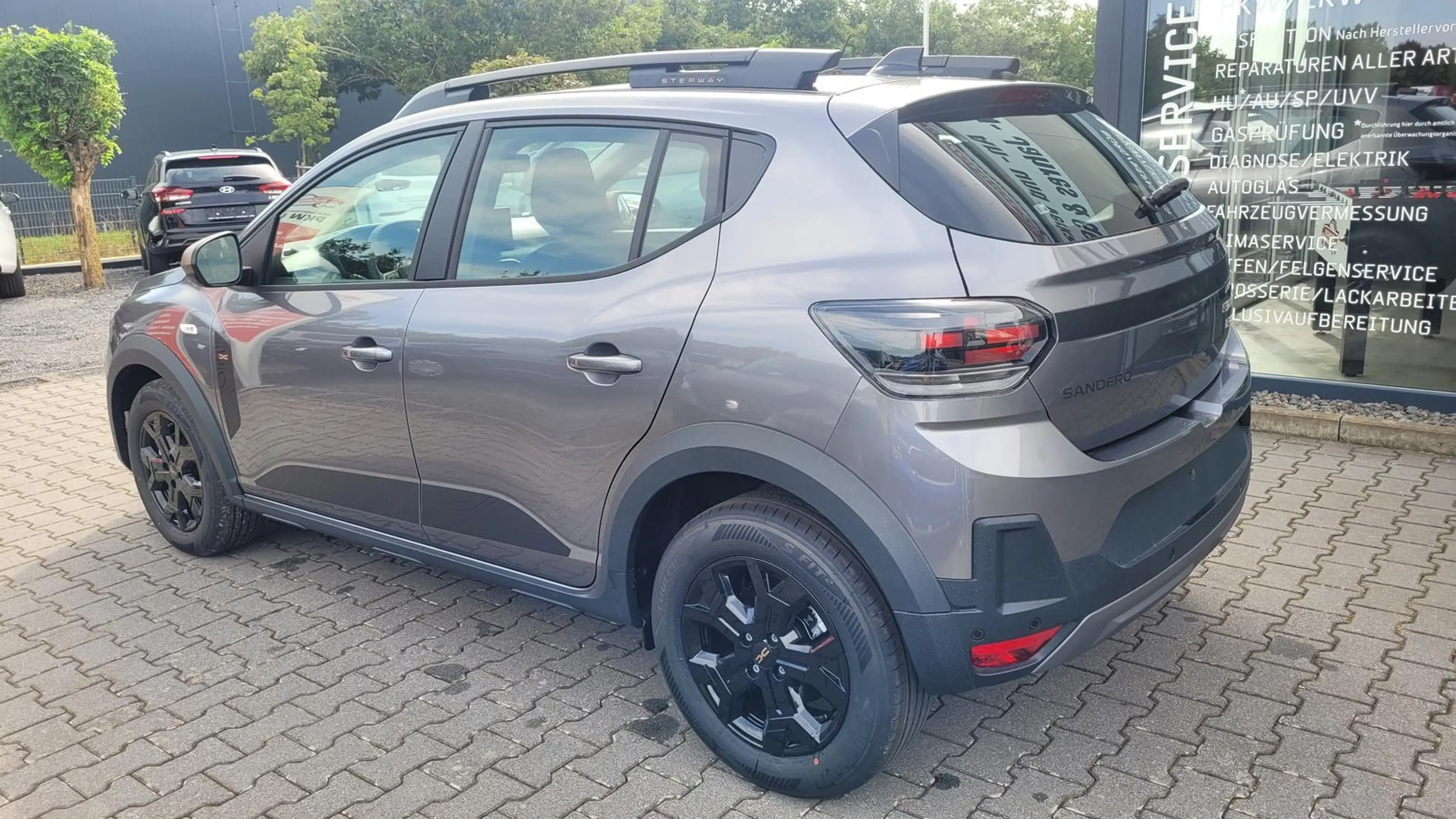 Dacia Sandero Stepway Expression Step 2026 ECO-G 120AT Extrem... — photo 6