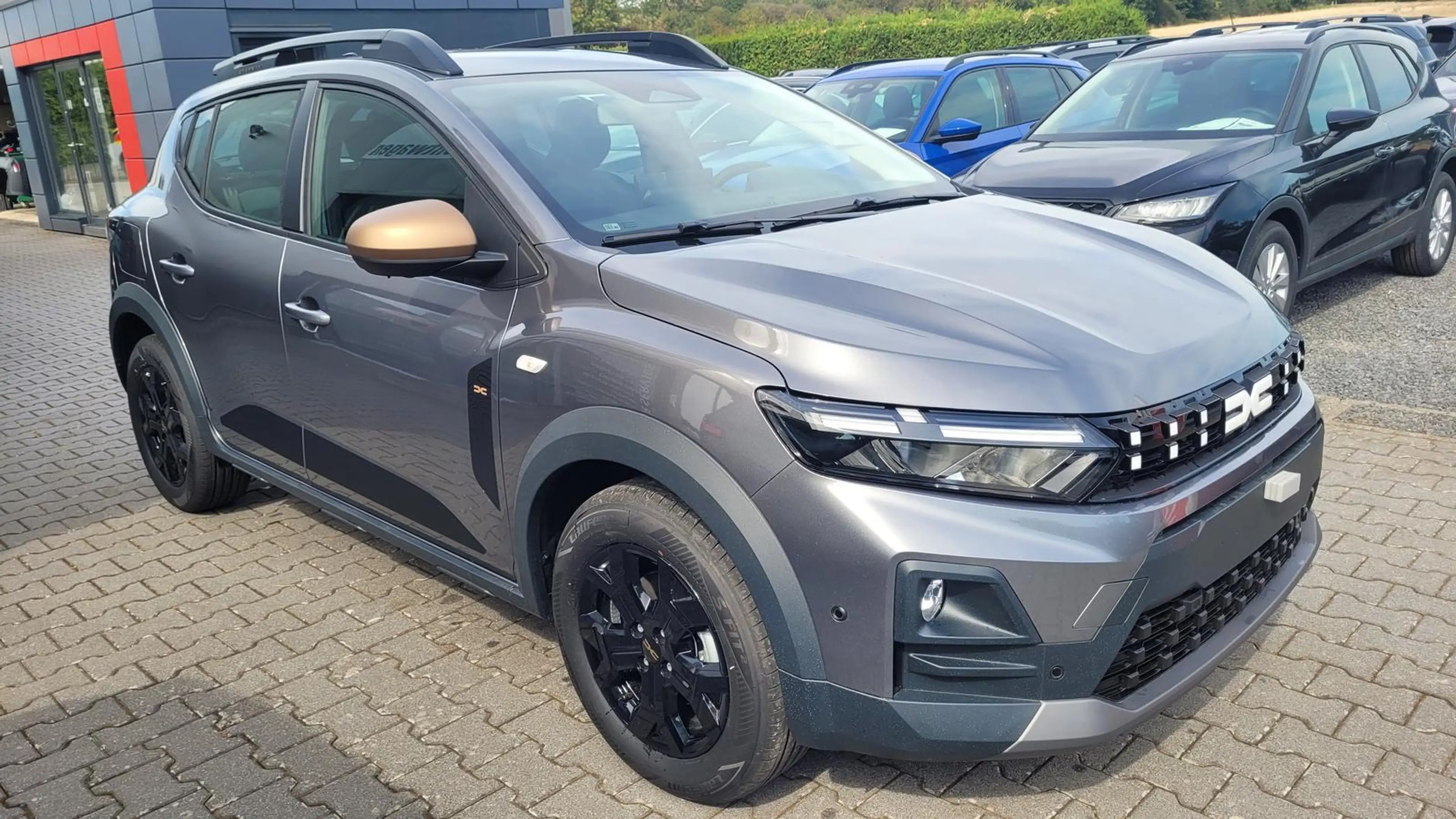 Dacia Sandero Stepway Expression Step 2026 ECO-G 120AT Extrem... — photo 3
